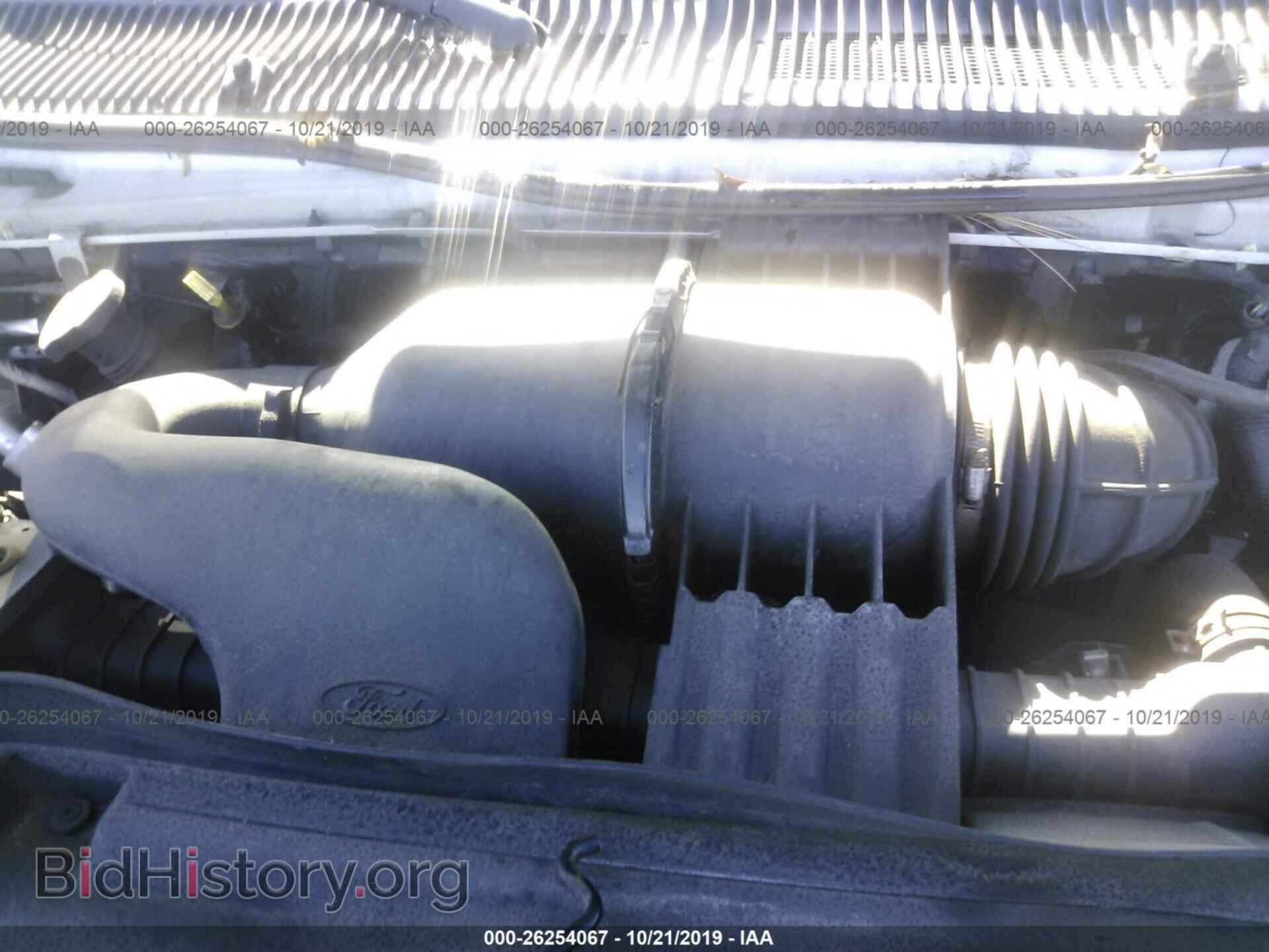 2011 FORD ECONOLINE - VIN: 1FTNE1EW1BDB19178 - Фото 10