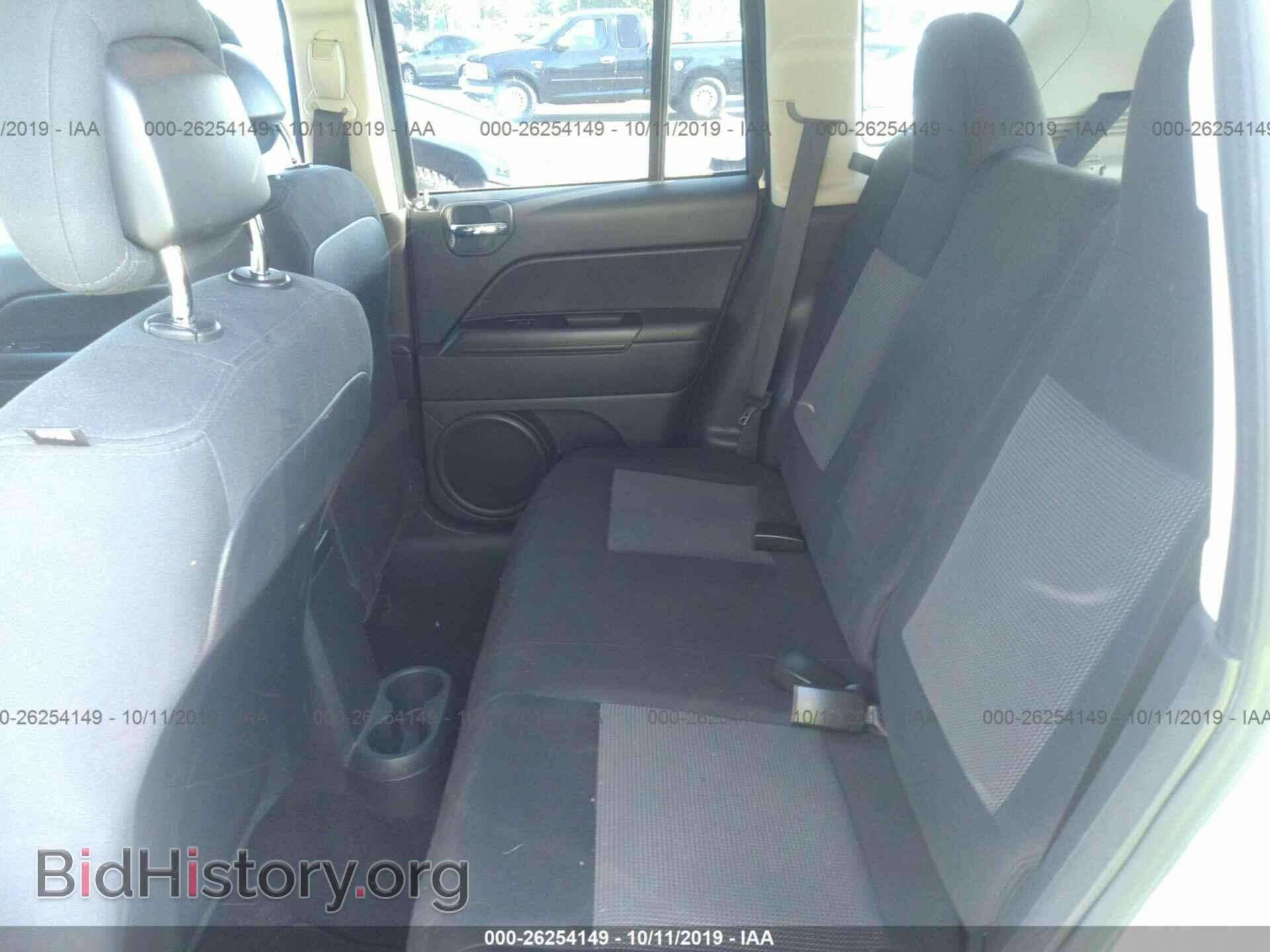 2012 JEEP COMPASS - VIN: 1C4NJDBB1CD666578 - Фото 8