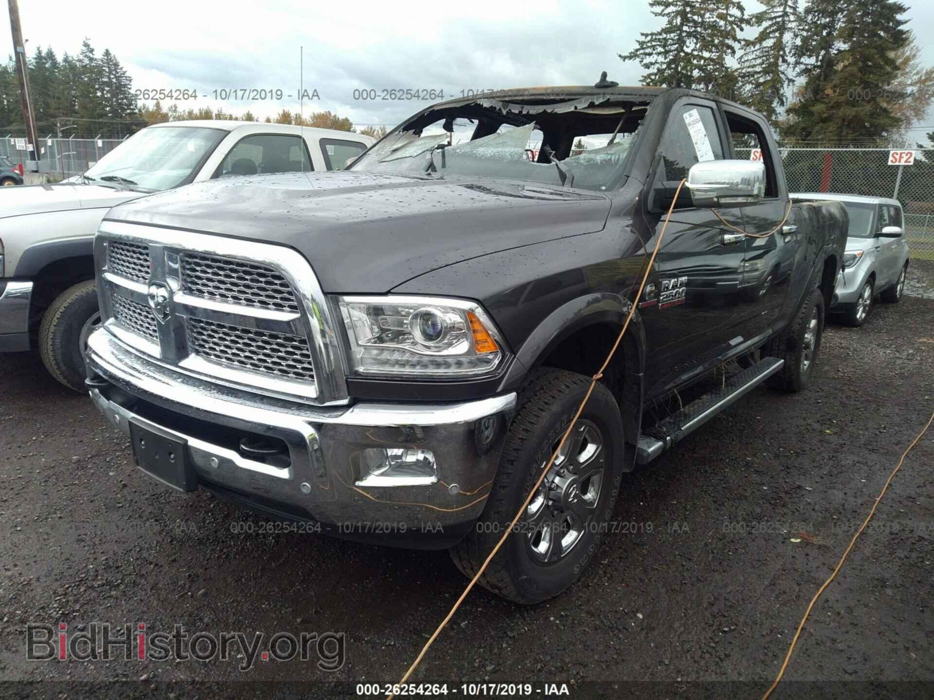 2018 RAM 2500 - VIN: 3C6UR5FL1JG366785 - Фото 2
