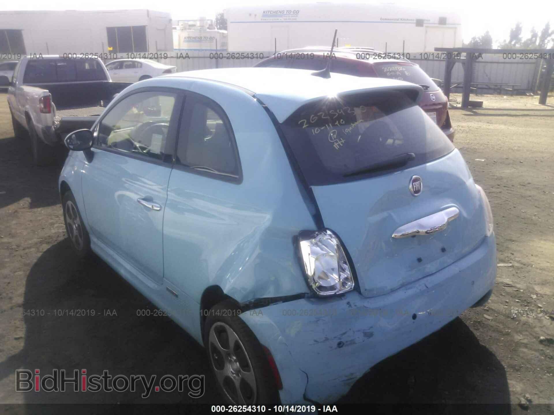 2017 FIAT 500 - VIN: 3C3CFFGE1HT611643 - Фото 3