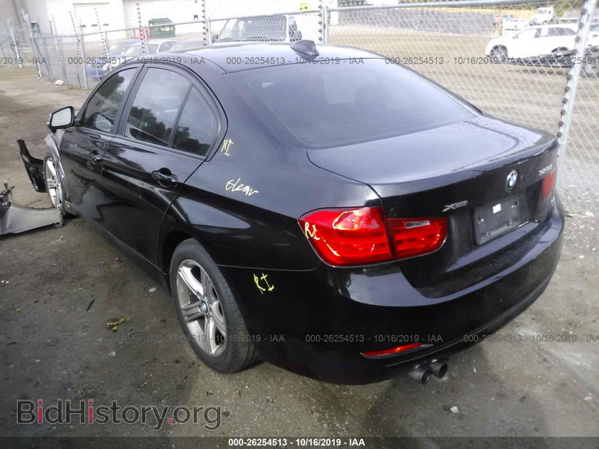2013 BMW 328 - VIN: WBA3B5C57DF590256 - Фото 3