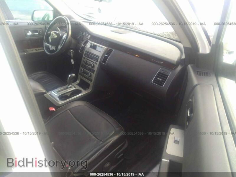 2011 Ford FLEX (VIN 2FMGK5CC0BBD34828) — photo 5 of 10
