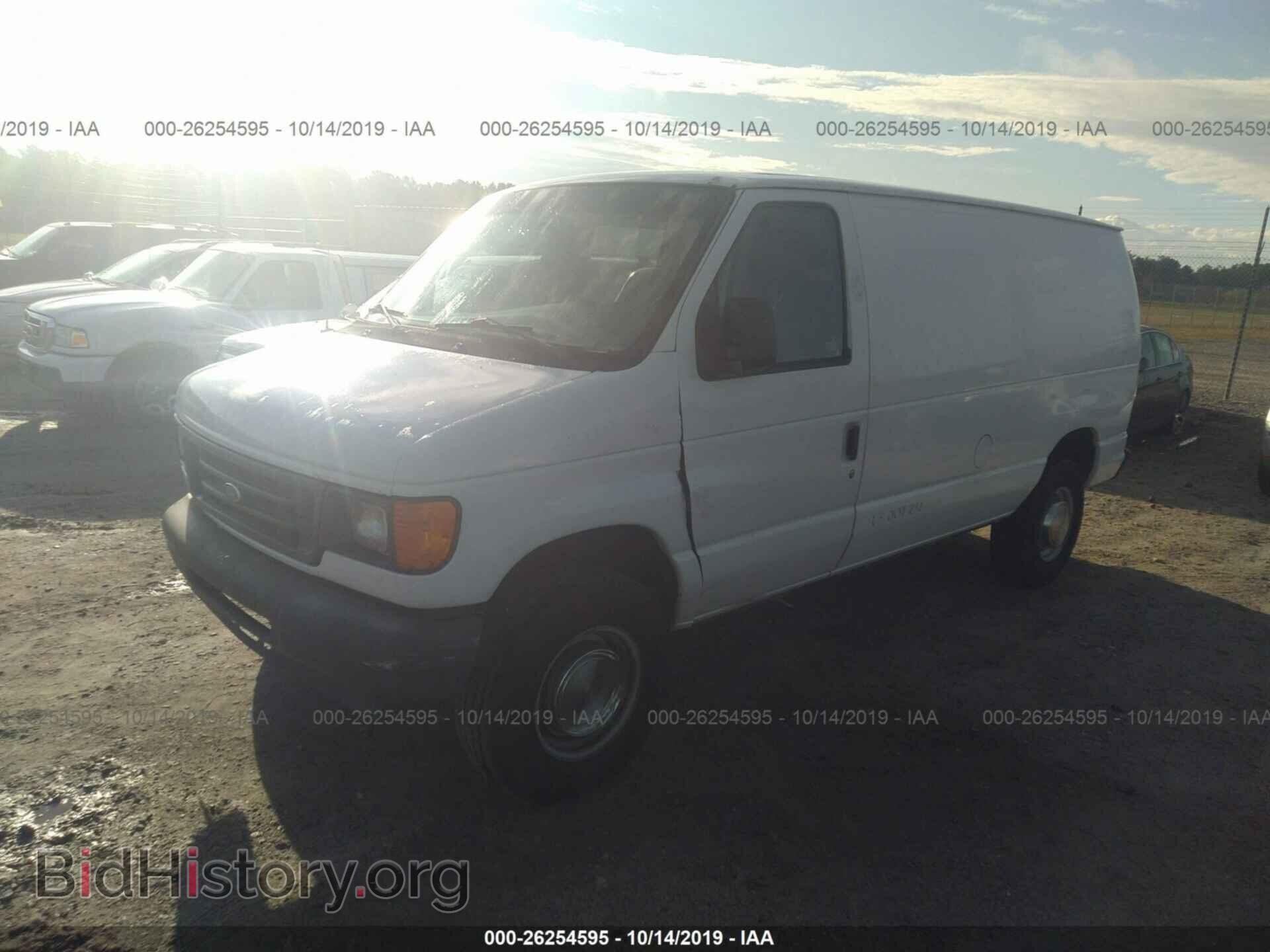 2005 FORD ECONOLINE - VIN: 1FTNE24W95HA15543 - Фото 2