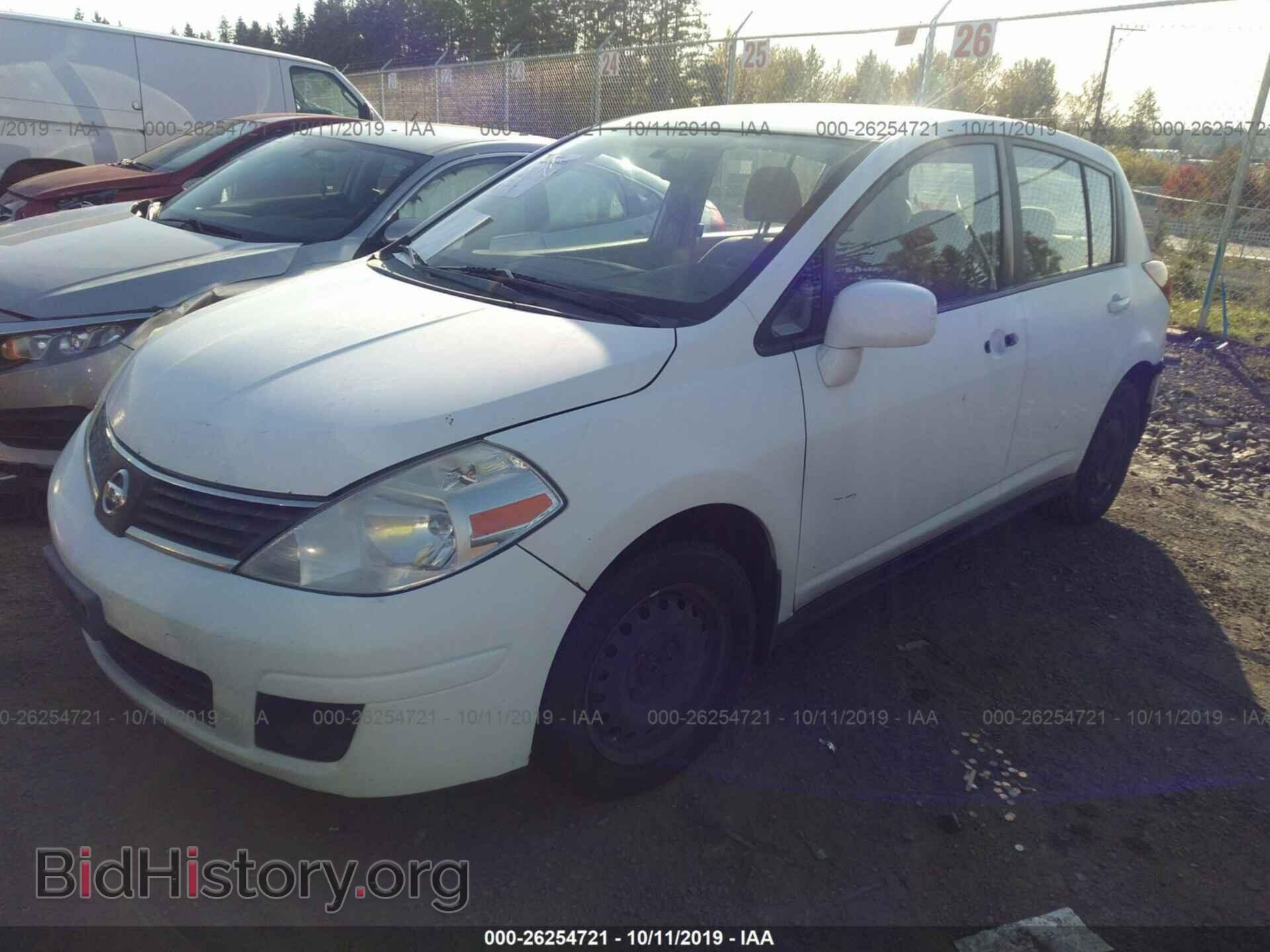 2009 NISSAN VERSA - VIN: 3N1BC13E39L352568 - Фото 2