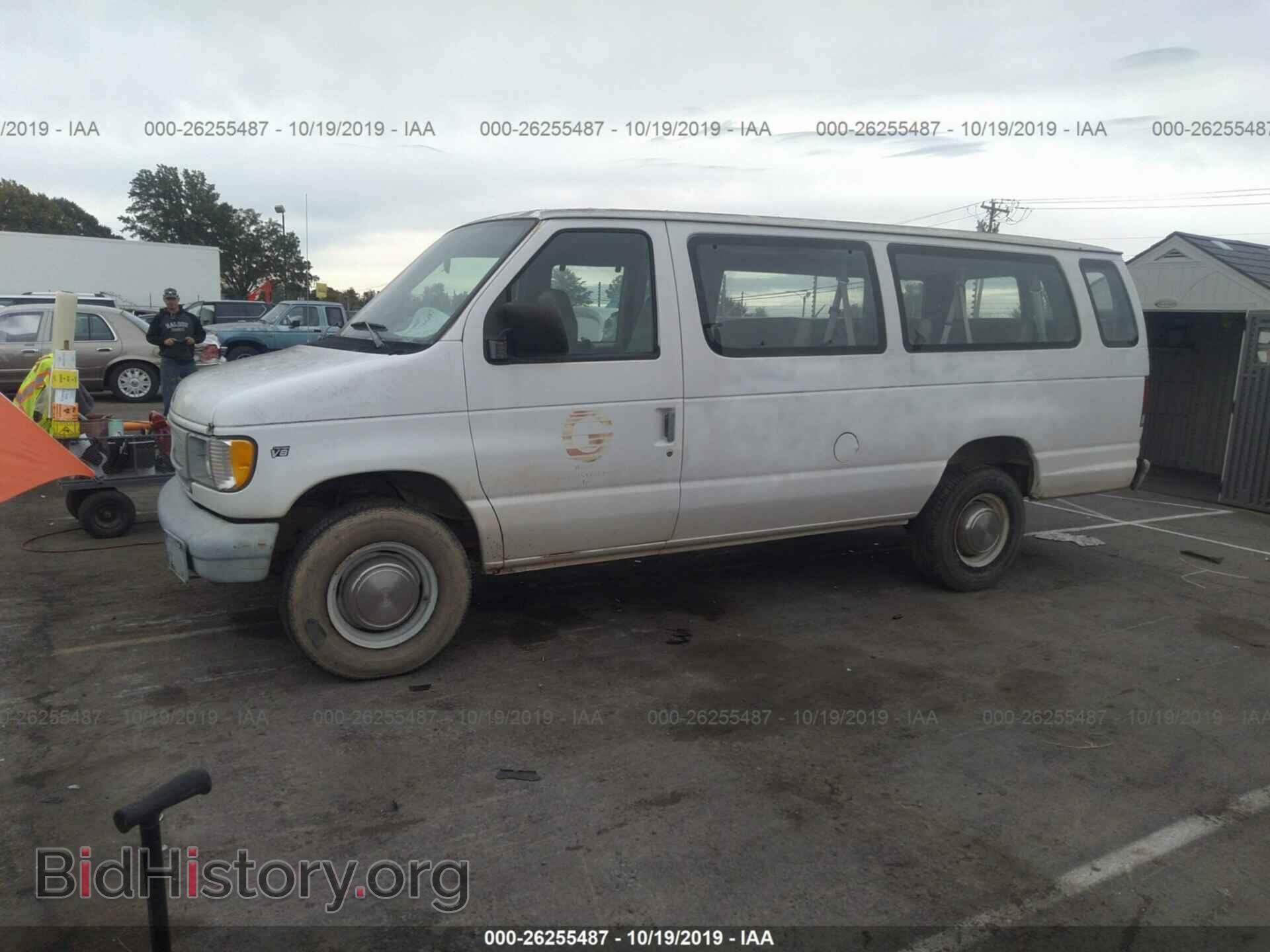 1998 FORD ECONOLINE - VIN: 1FBSS31L8WHB39420 - Фото 2