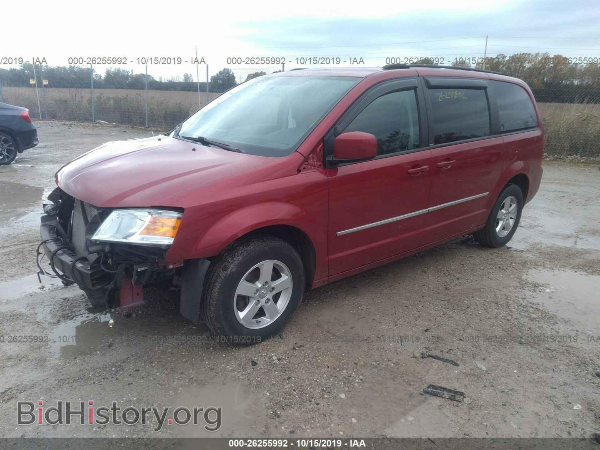 2010 Dodge Grand Caravan - VIN: 2D4RN5D12AR219268 - Фото 2