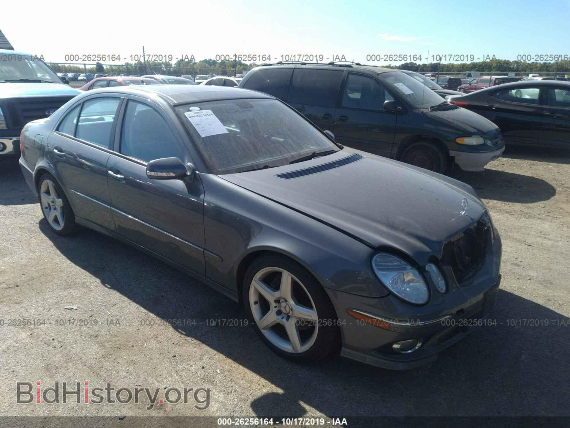 Photo WDBUF56X89B397619 - MERCEDES-BENZ E 2009