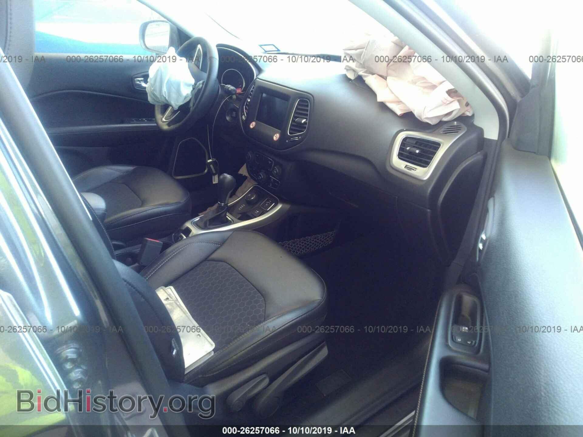2019 JEEP COMPASS - VIN: 3C4NJDBB0KT595267 - Фото 5