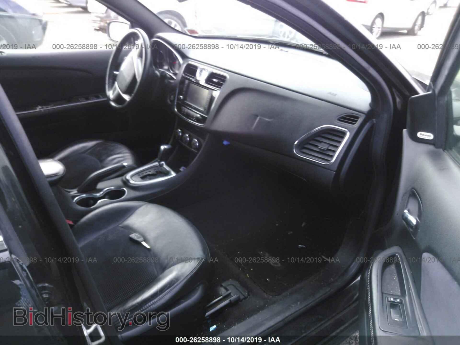 2013 CHRYSLER 200 - VIN: 1C3CCBCGXDN551073 - Фото 5