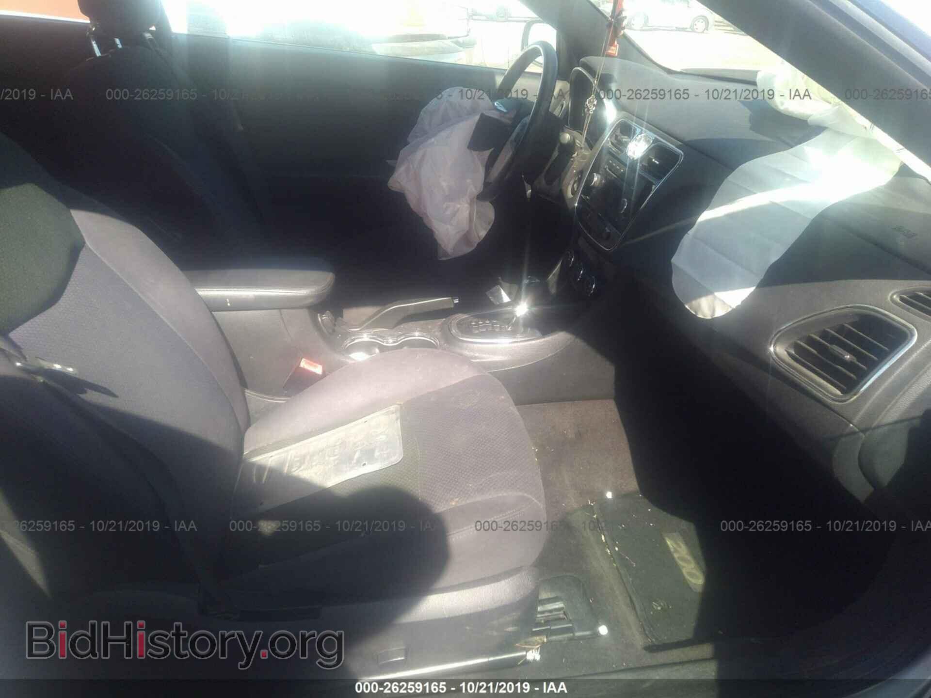 2012 CHRYSLER 200 - VIN: 1C3BCBEBXCN218450 - Photo 5