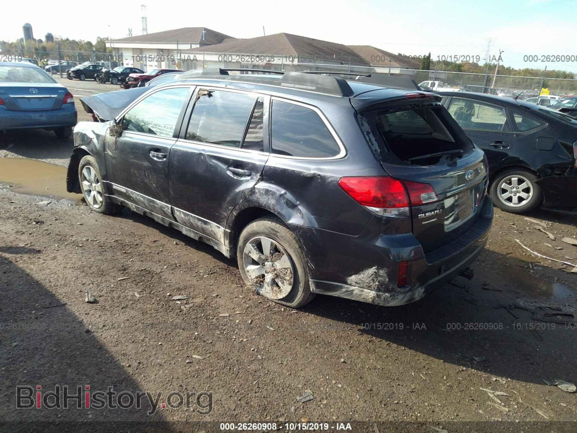 2011 SUBARU OUTBACK - VIN: 4S4BRCCC3B3440944 - Фото 3
