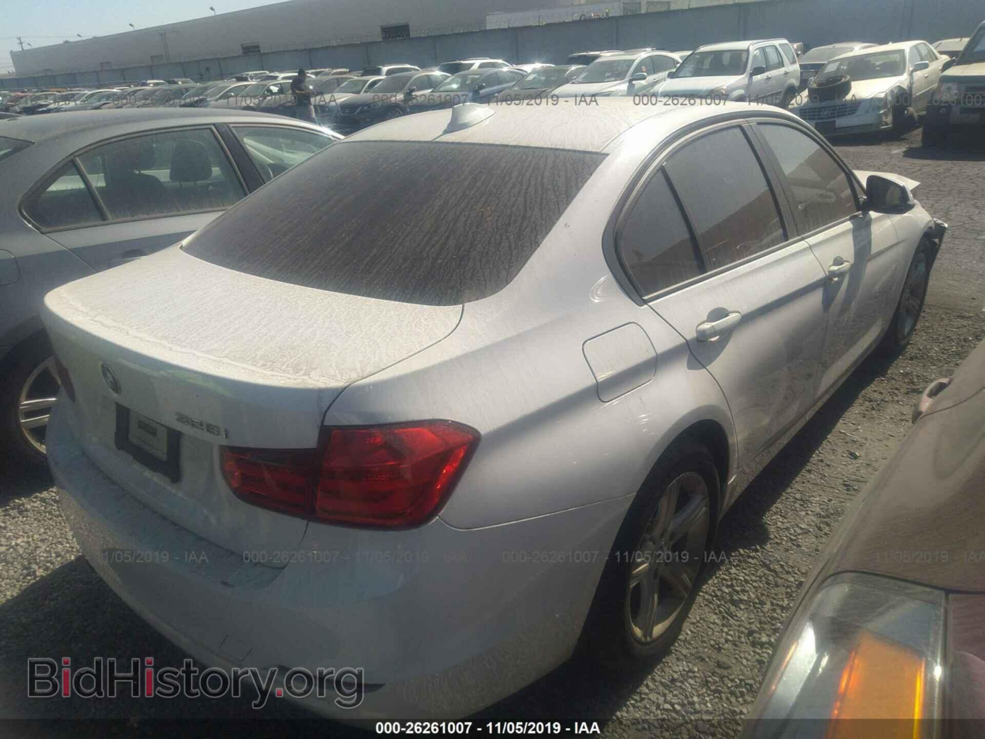 2013 BMW 328 - VIN: WBA3A5C52DF354147 - Фото 4