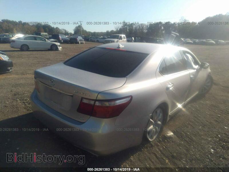 2007 Lexus LS (VIN JTHGL46FX75003945) — фото 4 из 10