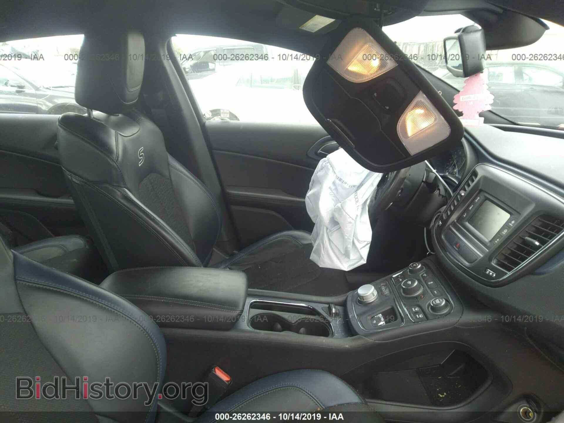 2016 CHRYSLER 200 - VIN: 1C3CCCBB5GN138154 - Photo 5