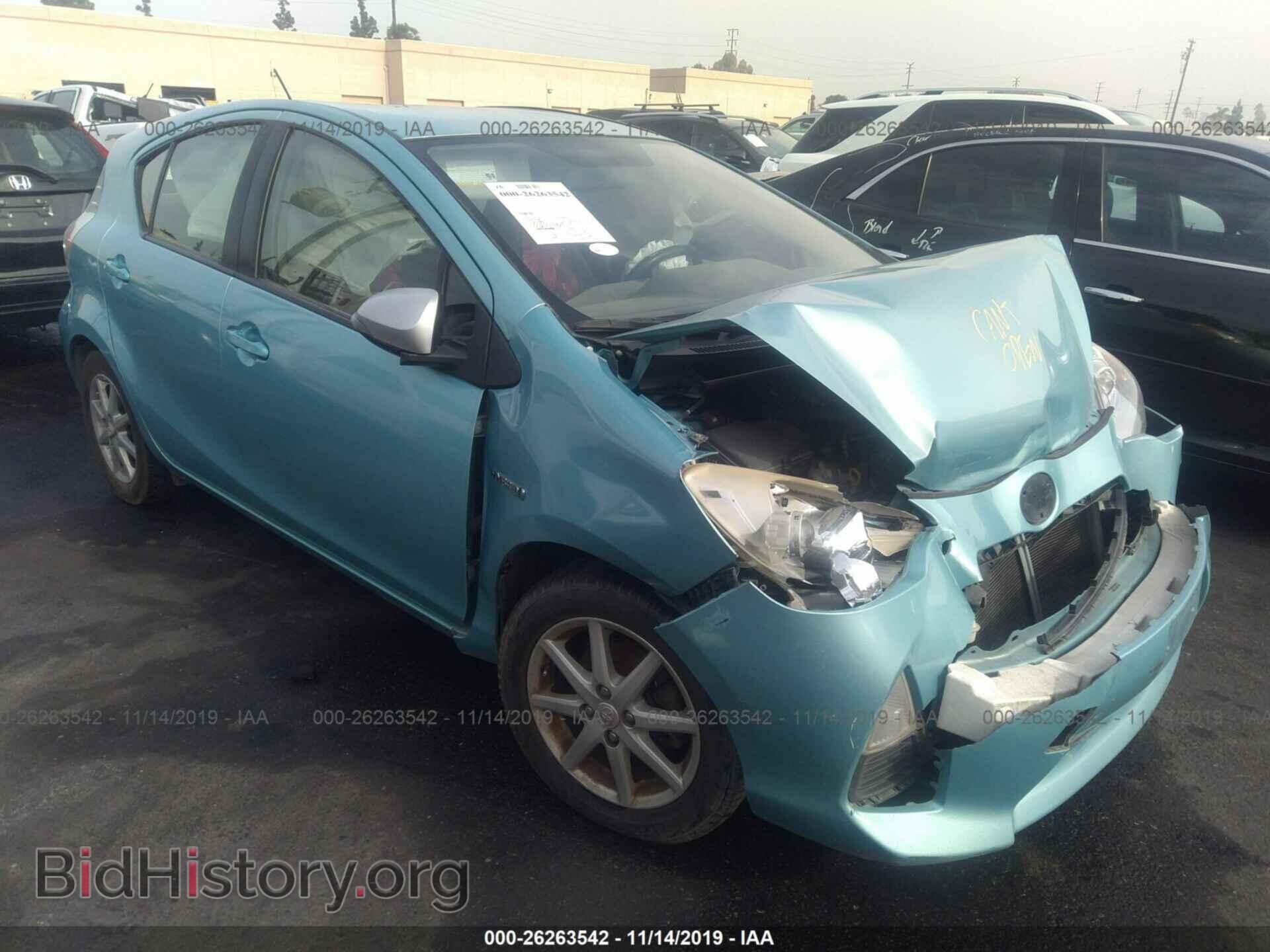 Photo JTDKDTB34D1039681 - TOYOTA PRIUS C 2013