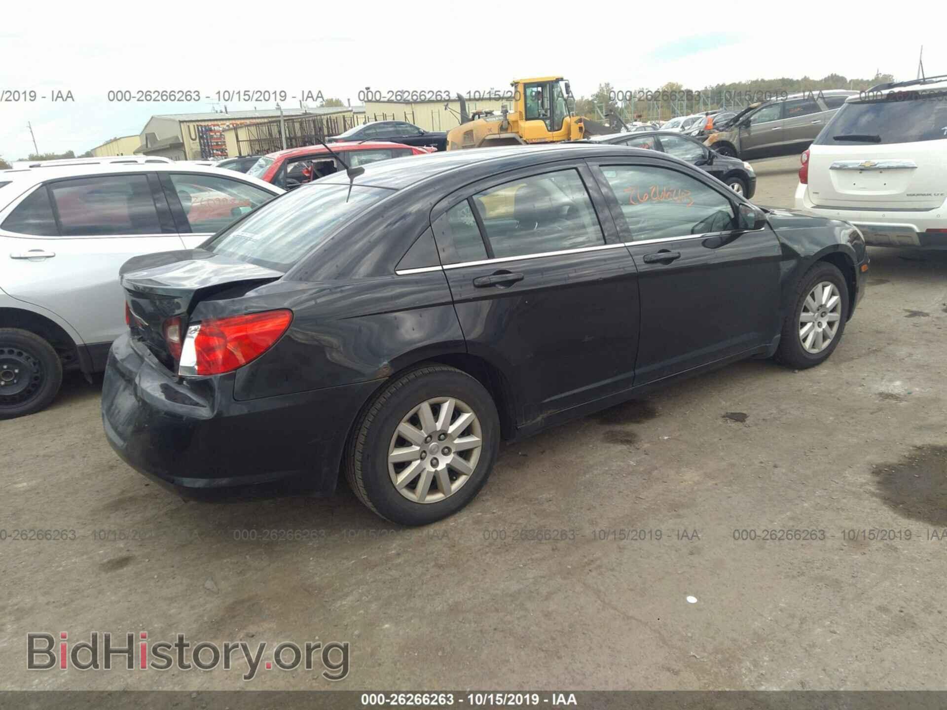 2010 CHRYSLER SEBRING - VIN: 1C3CC4FB1AN222527 - Фото 4