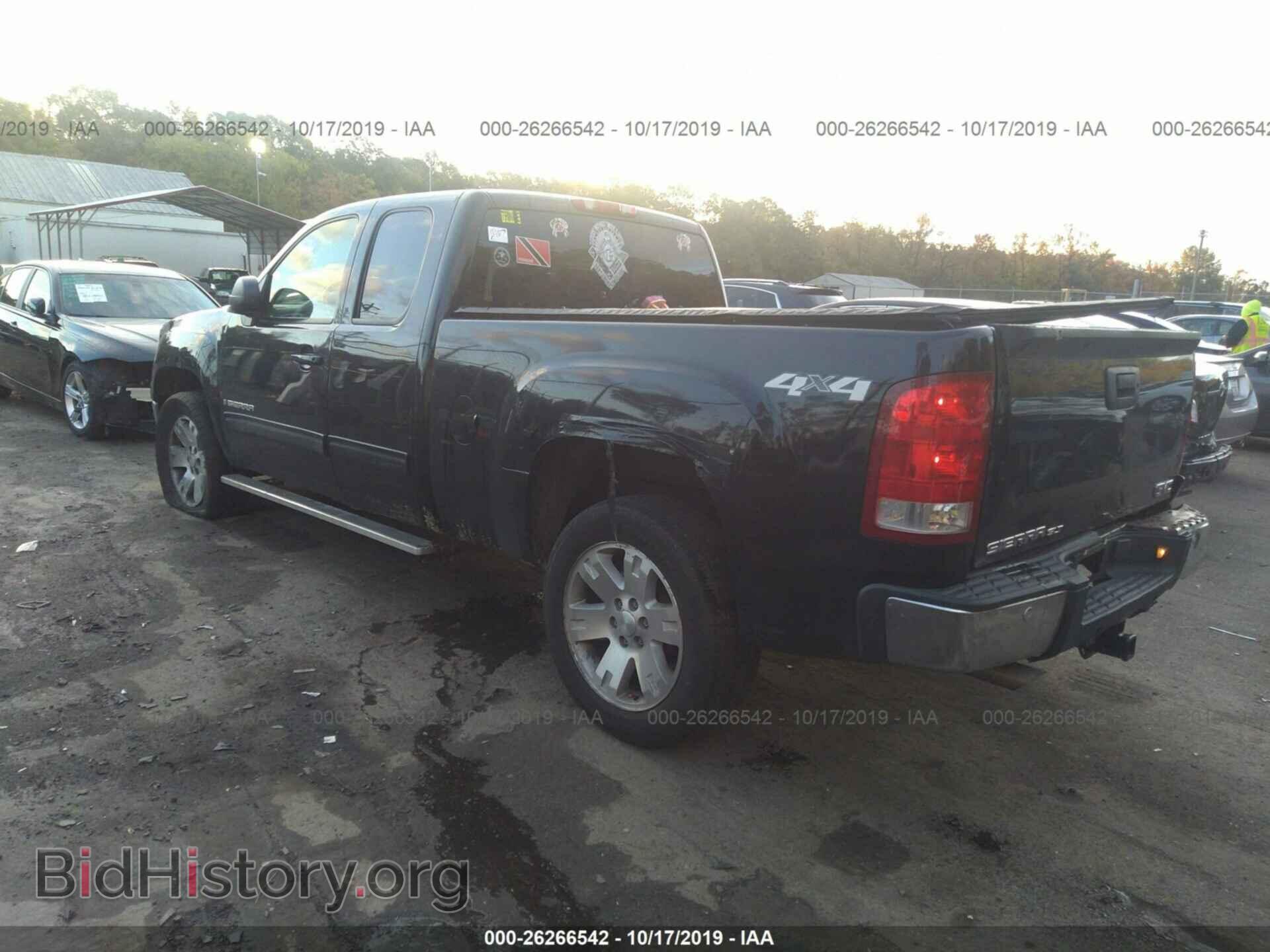 2007 GMC NEW SIERRA - VIN: 2GTEK19J571576036 - Фото 3
