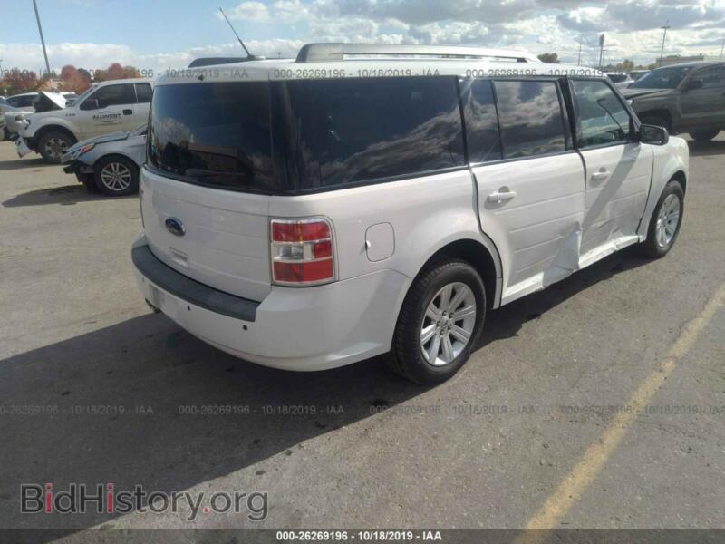 2011 Ford FLEX (VIN 2FMGK5BC3BBD30726) — photo 4 of 11