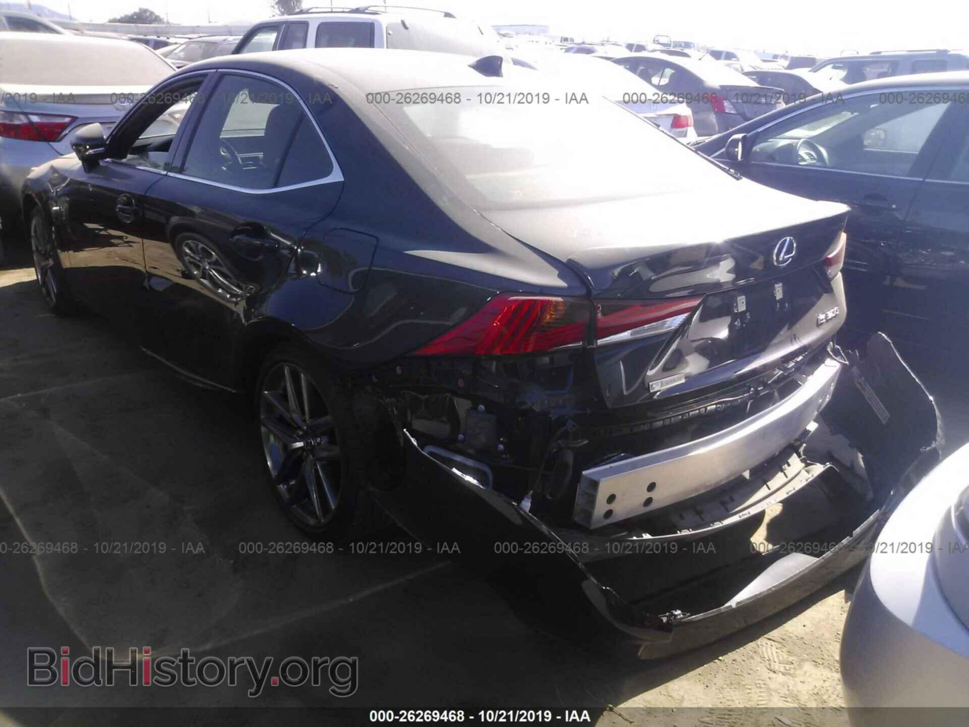 2018 LEXUS IS - VIN: JTHBA1D21J5075302 - Фото 3