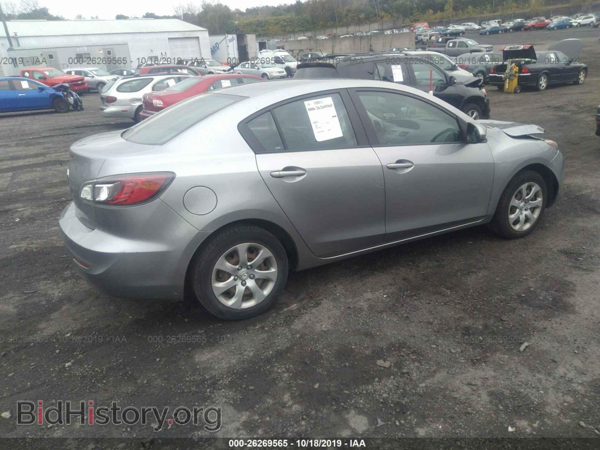2013 MAZDA 3 - VIN: JM1BL1TG9D1825954 - Photo 4