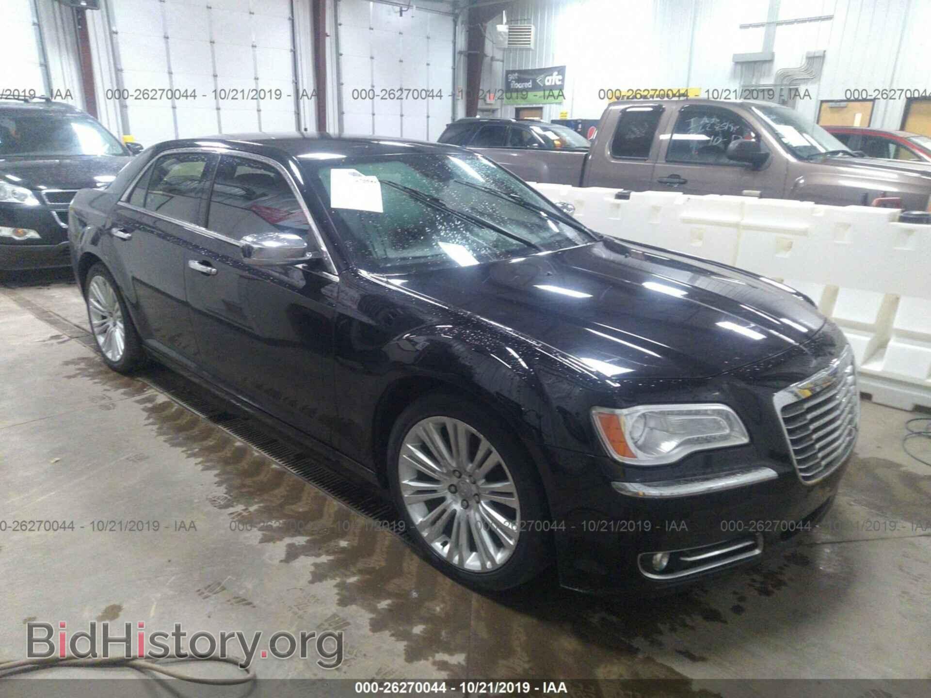 Фотография 2C3CCAET6CH264258 - CHRYSLER 300C 2012