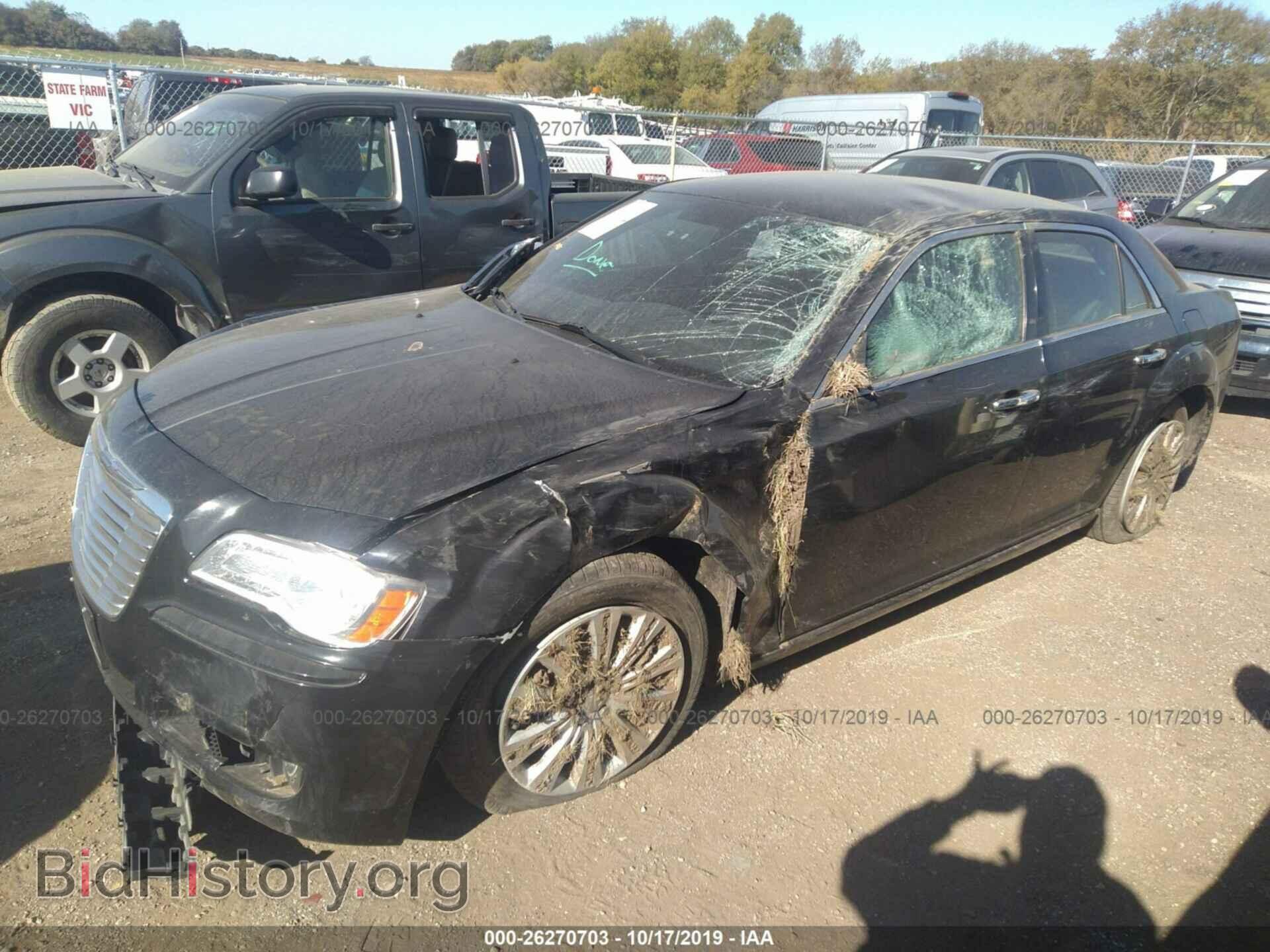 2012 CHRYSLER 300 - VIN: 2C3CCAHG6CH231839 - Фото 2