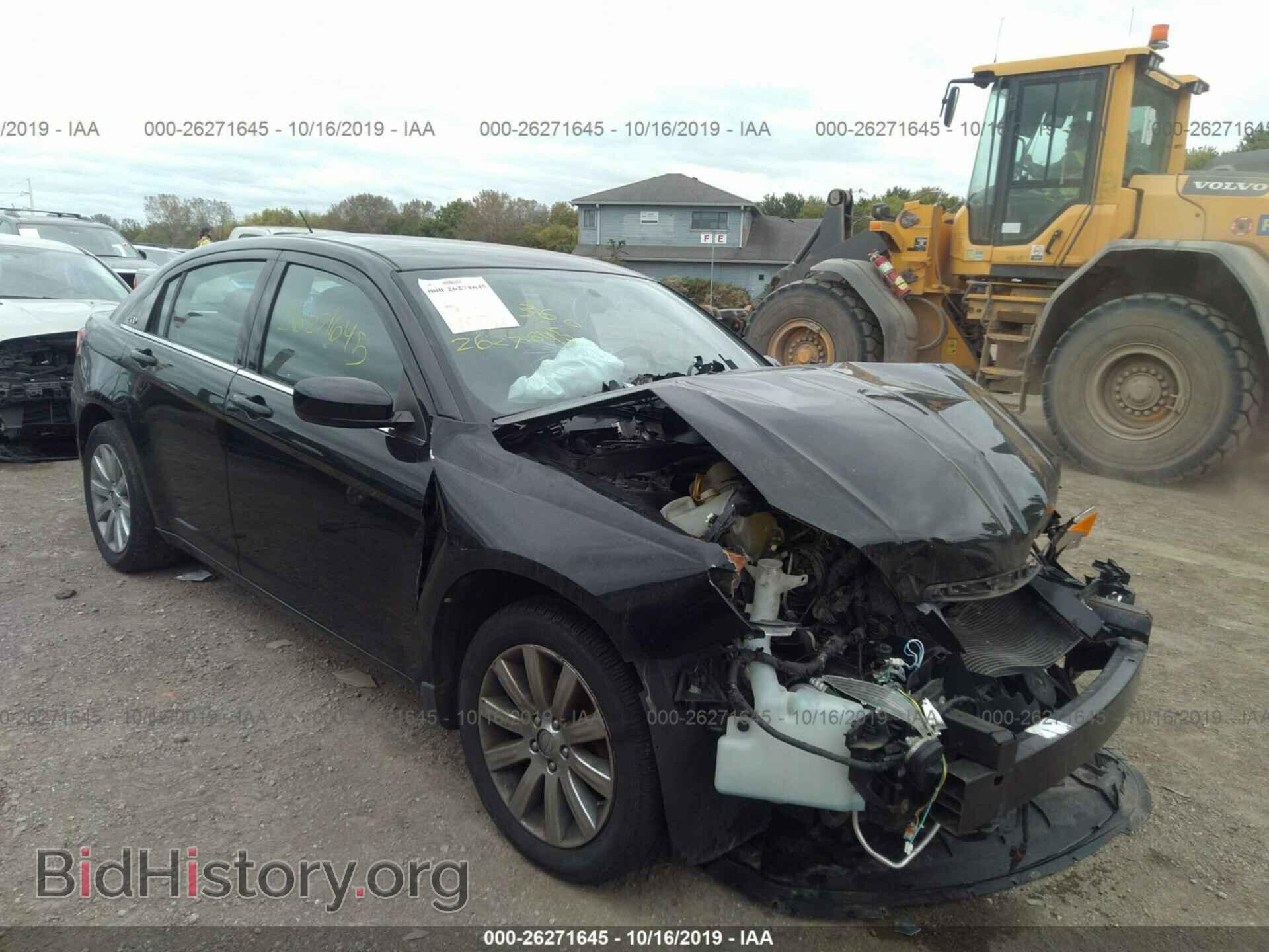Photo 1C3BC1FBXBN554929 - CHRYSLER 200 2011