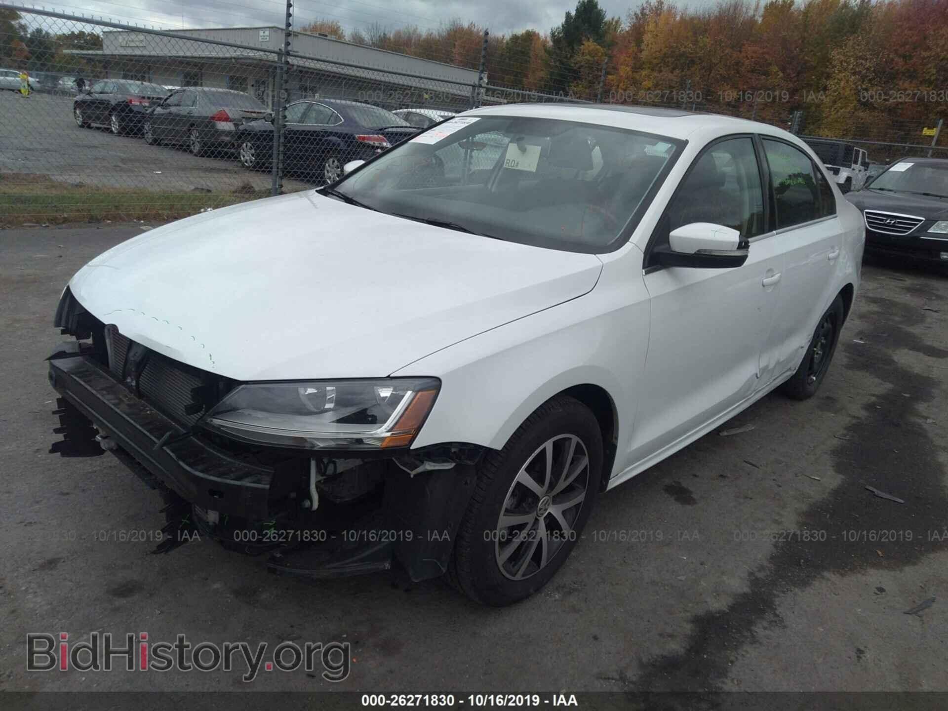 2017 VOLKSWAGEN JETTA - VIN: 3VWDB7AJ4HM408230 - Фото 2