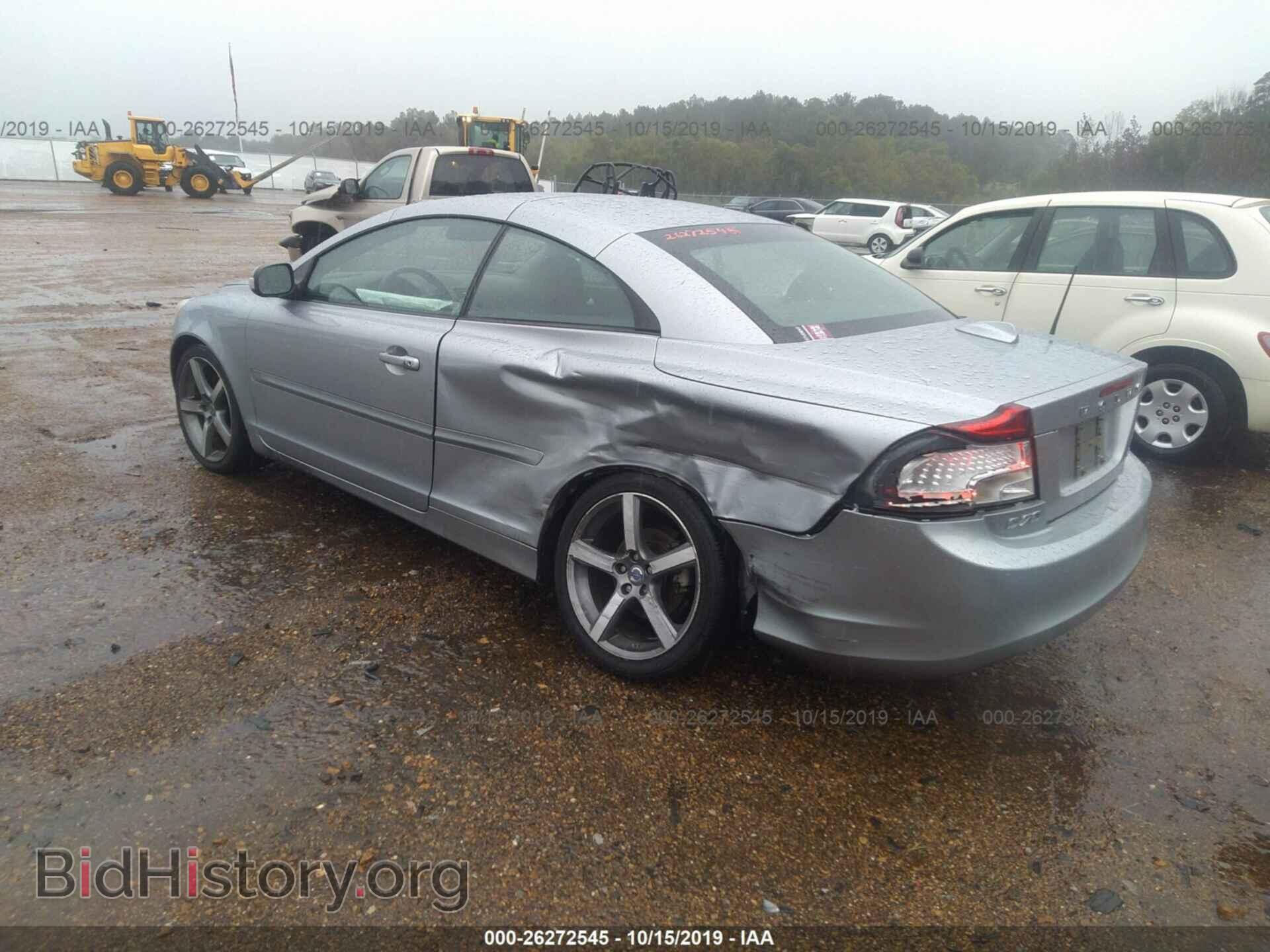 2012 VOLVO C70 - VIN: YV1672MCXCJ124856 - Фото 3