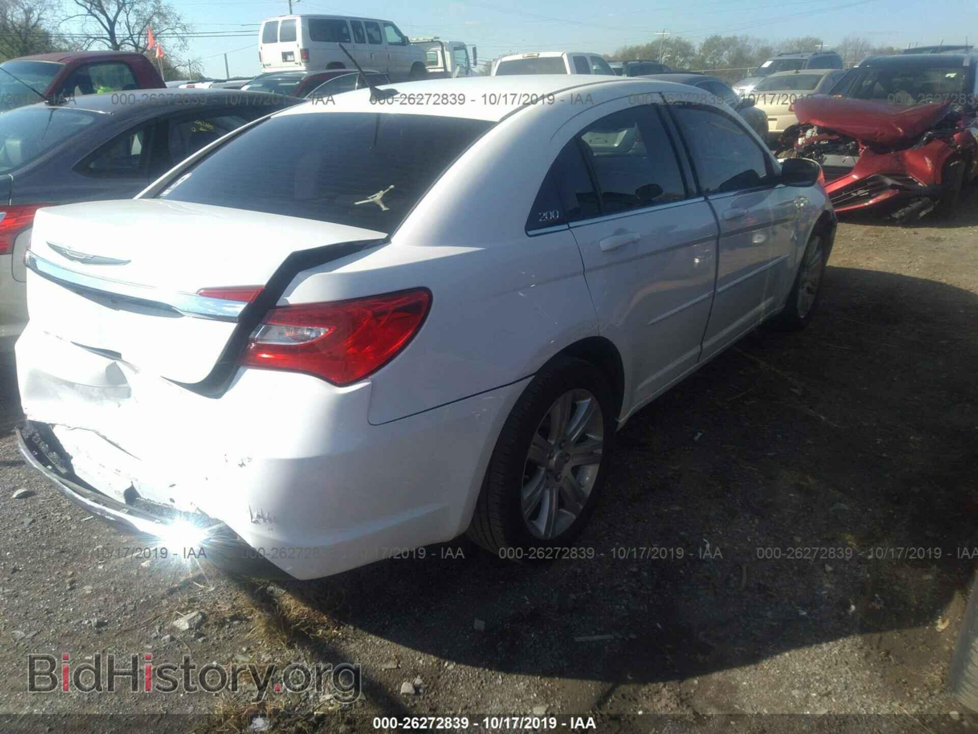 2013 CHRYSLER 200 - VIN: 1C3CCBBB0DN714089 - Фото 4