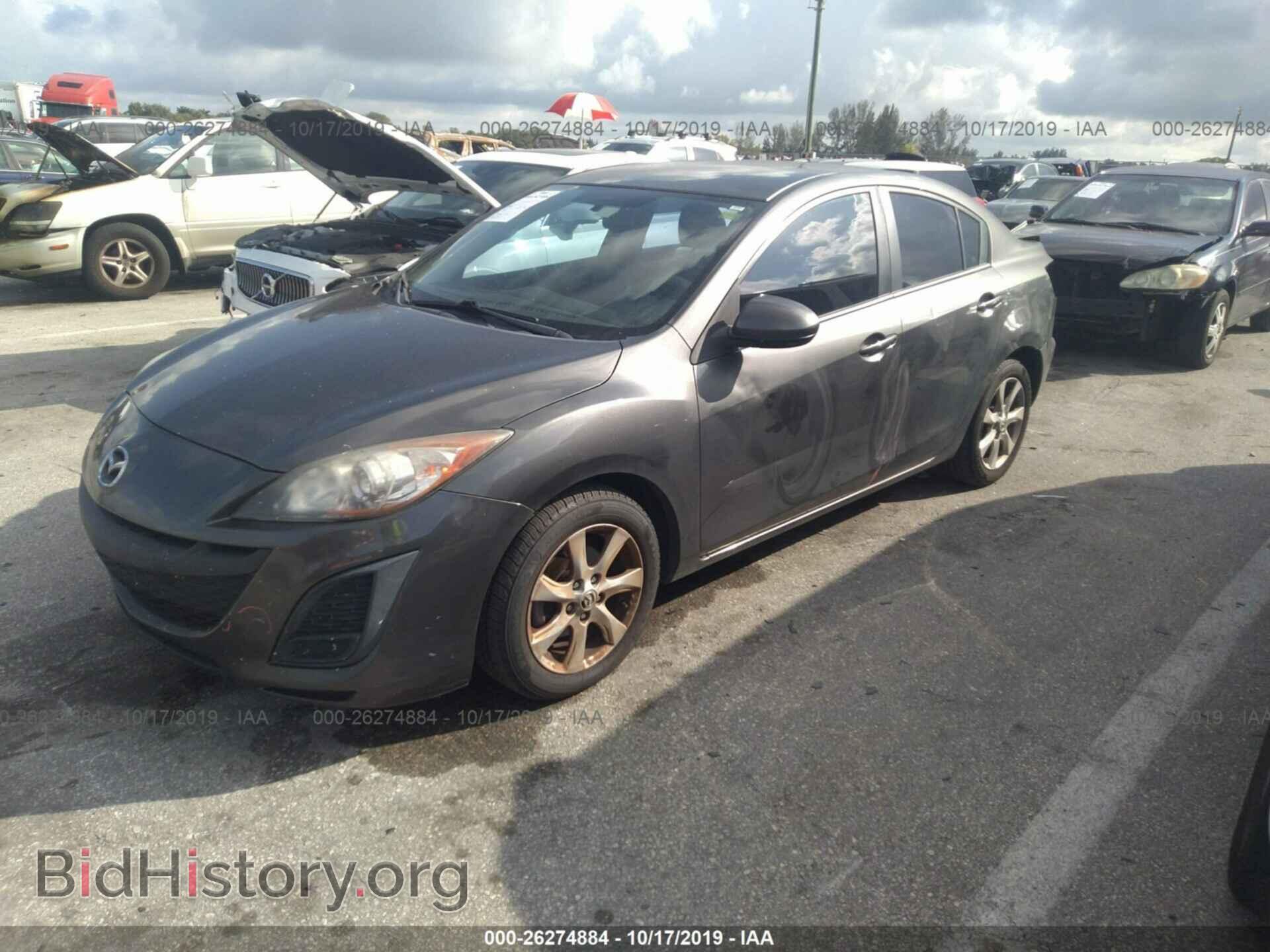 2011 MAZDA 3 - VIN: JM1BL1VF3B1496296 - Фото 2