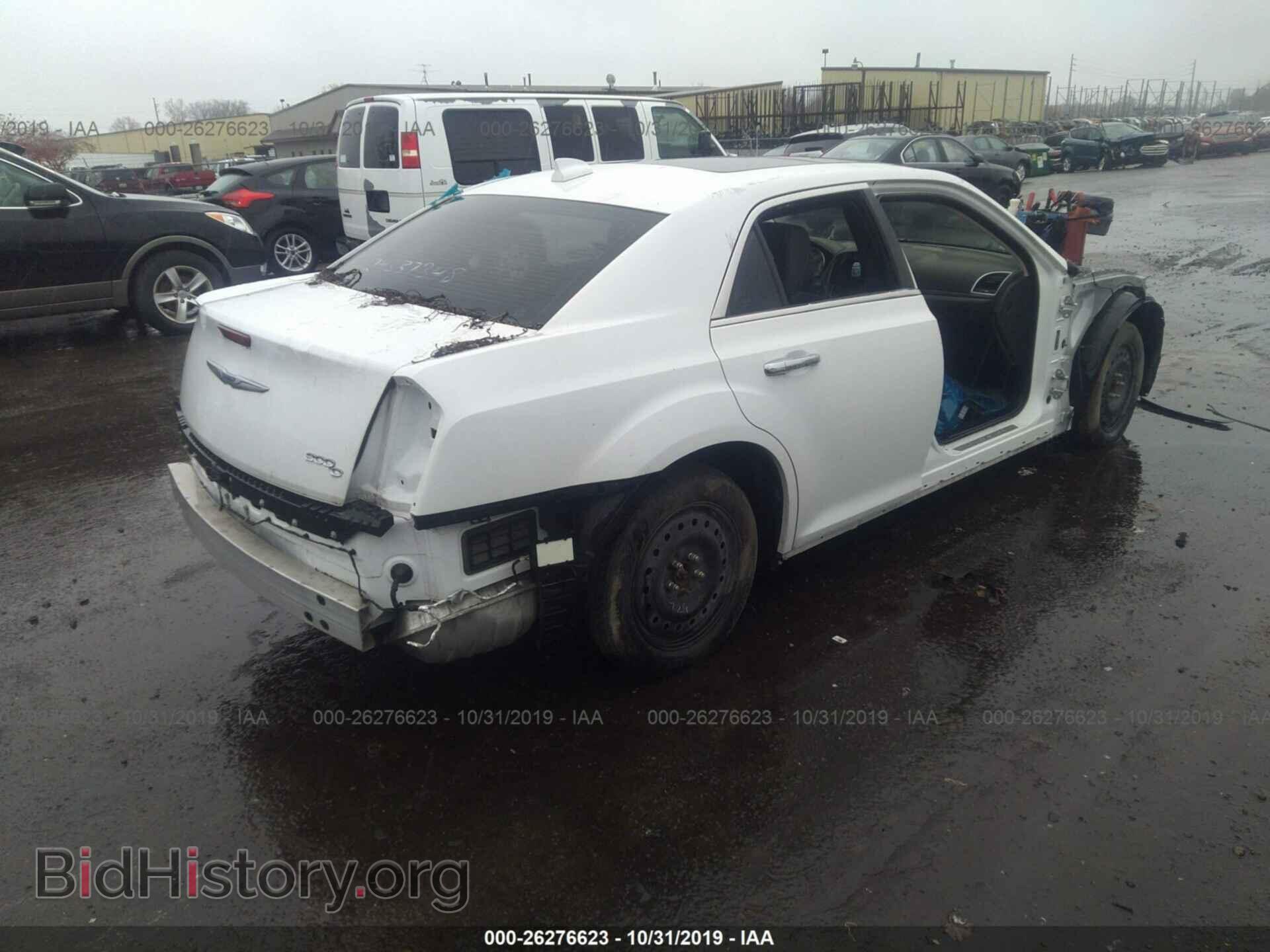 2017 CHRYSLER 300C - VIN: 2C3CCAEG3HH590917 - Фото 4