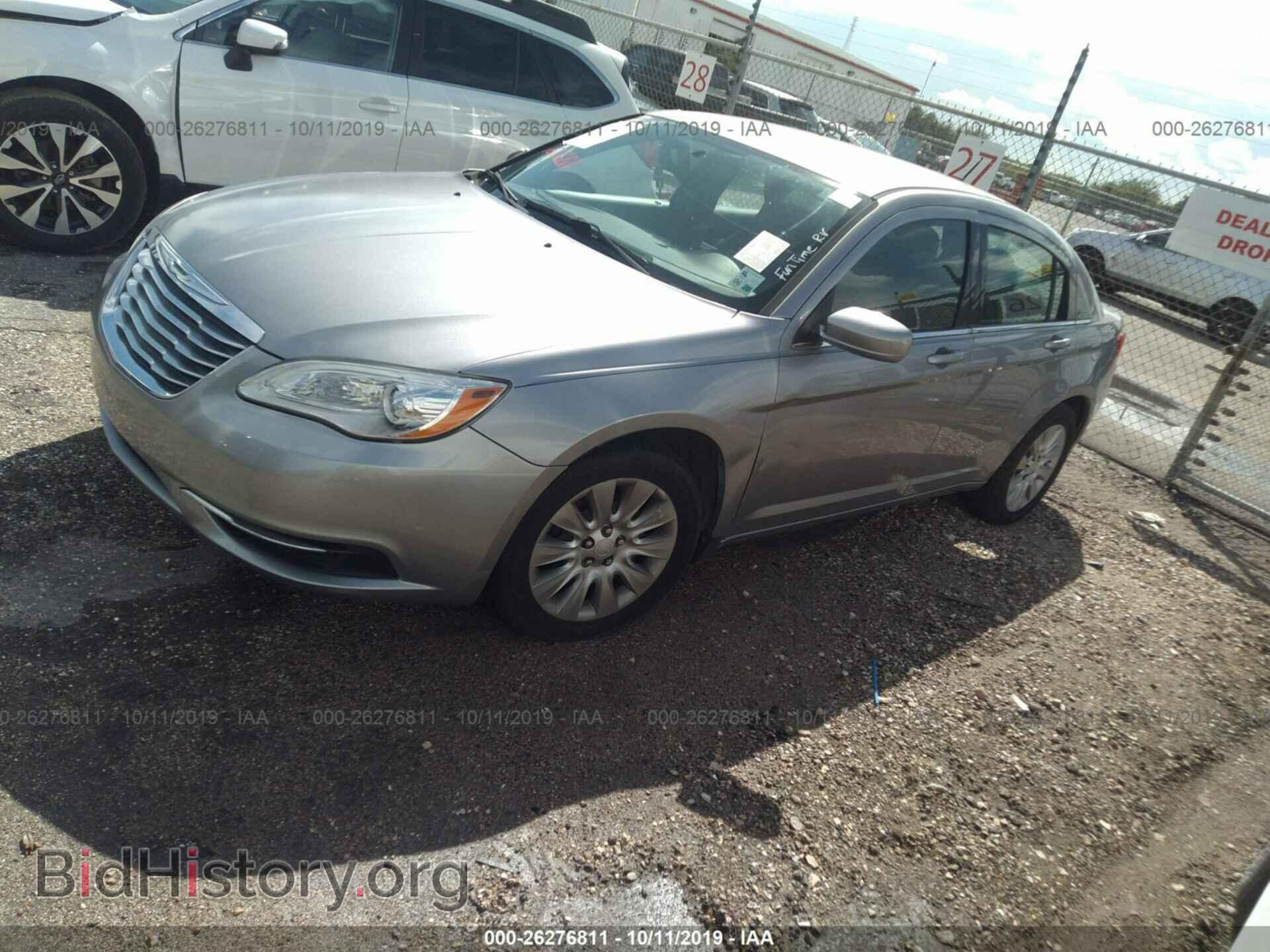 2013 CHRYSLER 200 - VIN: 1C3CCBAB3DN689822 - Photo 2