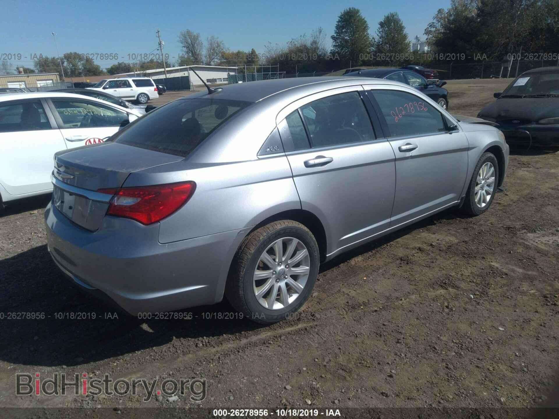 2013 CHRYSLER 200 - VIN: 1C3CCBBB4DN619020 - Фото 4