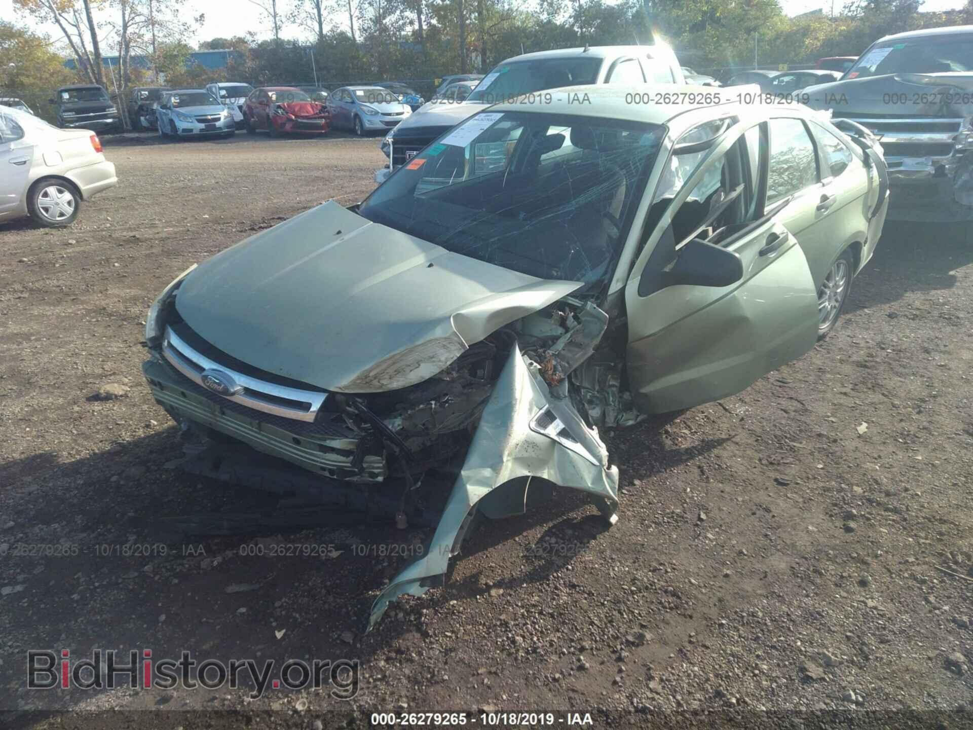 2008 FORD FOCUS - VIN: 1FAHP35N28W246647 - Фото 2