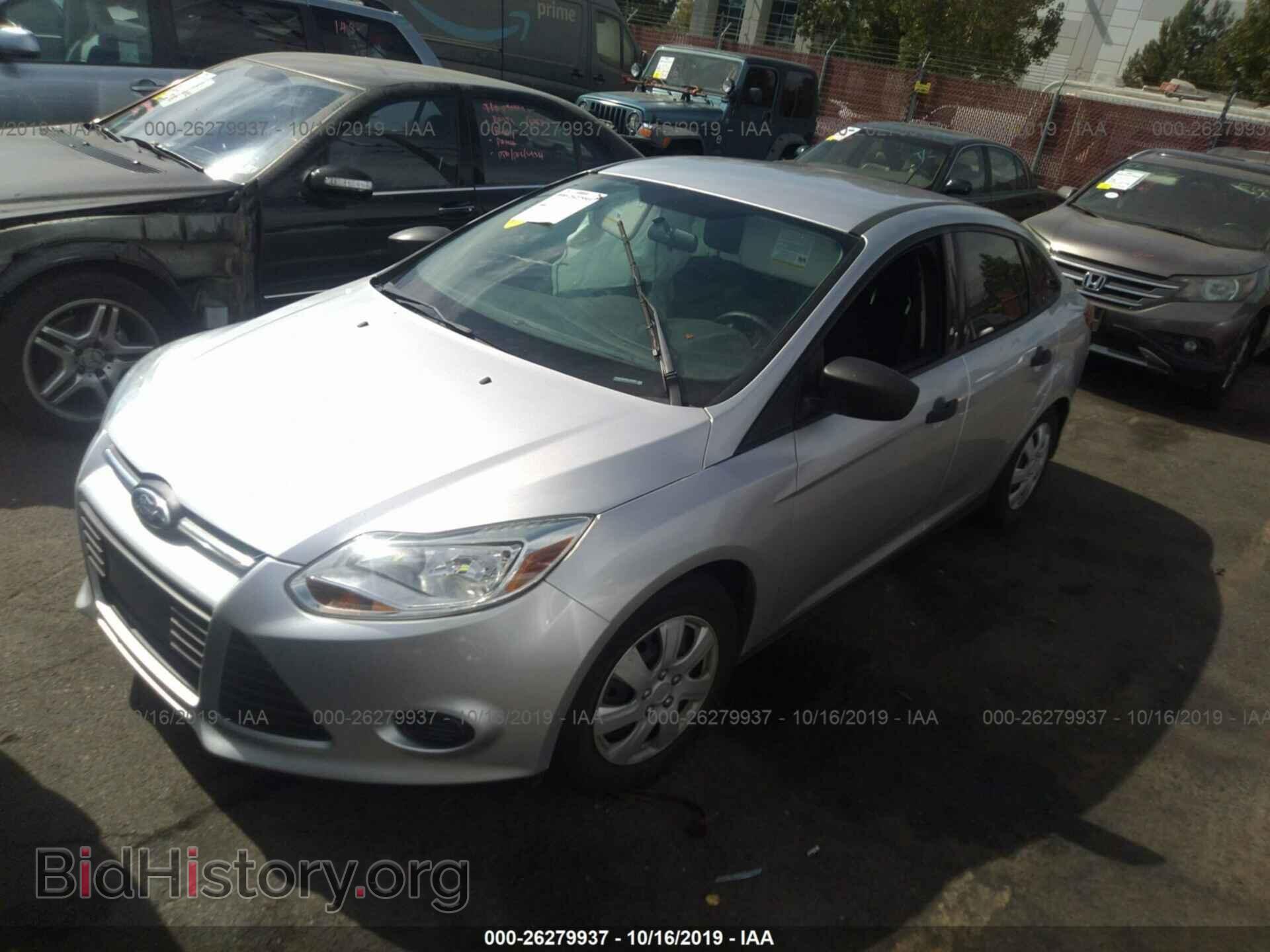 2014 FORD FOCUS - VIN: 1FADP3E28EL130256 - Photo 2