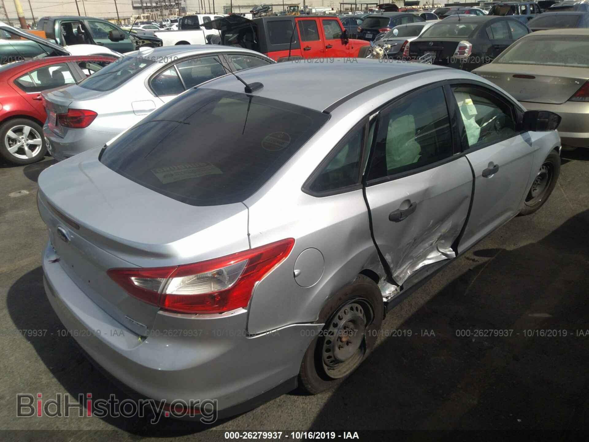 2014 FORD FOCUS - VIN: 1FADP3E28EL130256 - Photo 4