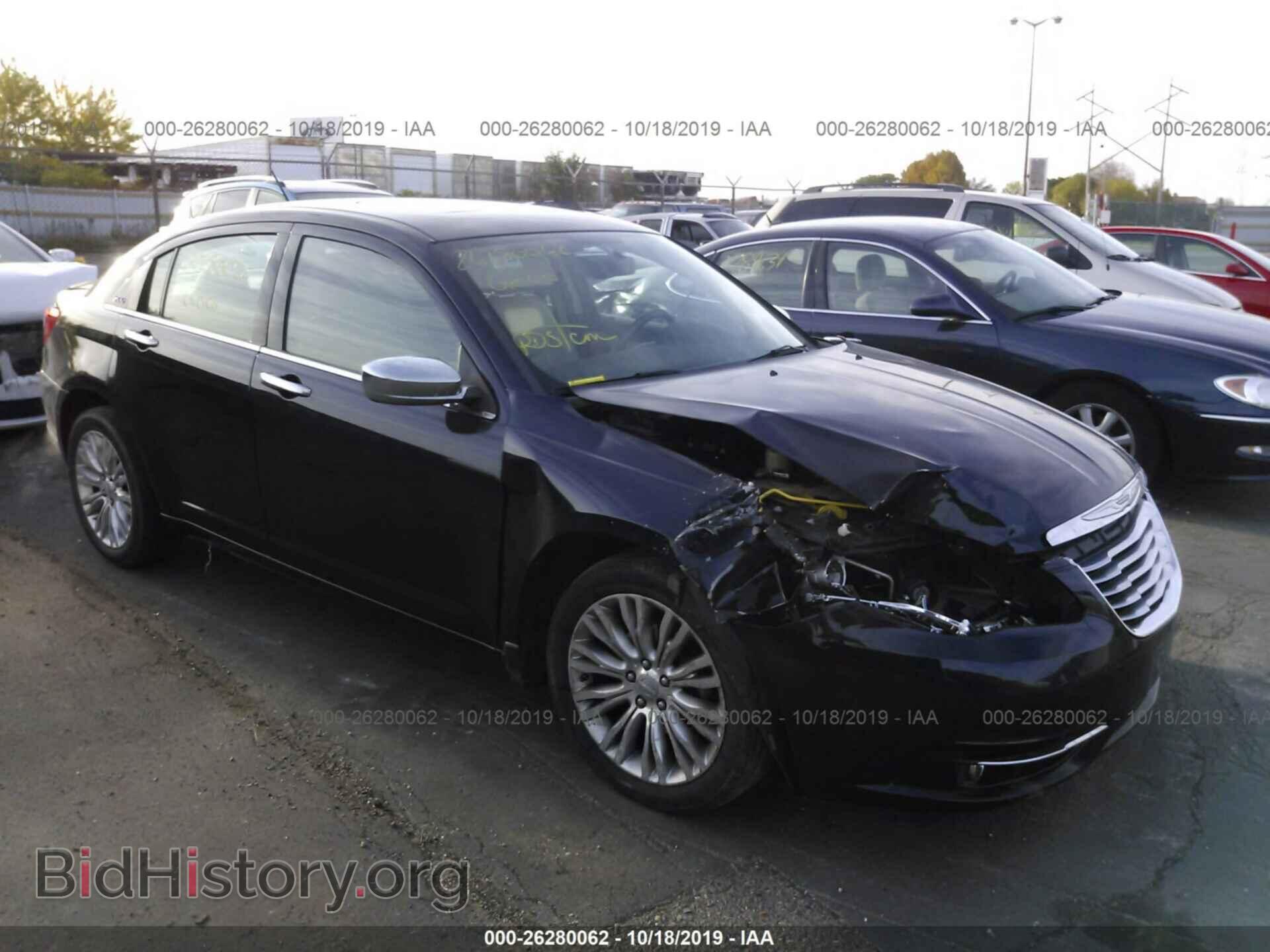 Photo 1C3BC2FG7BN505995 - CHRYSLER 200 2011