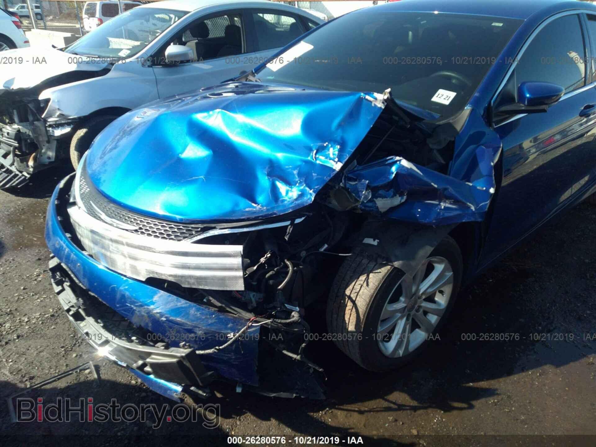 2016 CHRYSLER 200 - VIN: 1C3CCCAB7GN107635 - Фото 6