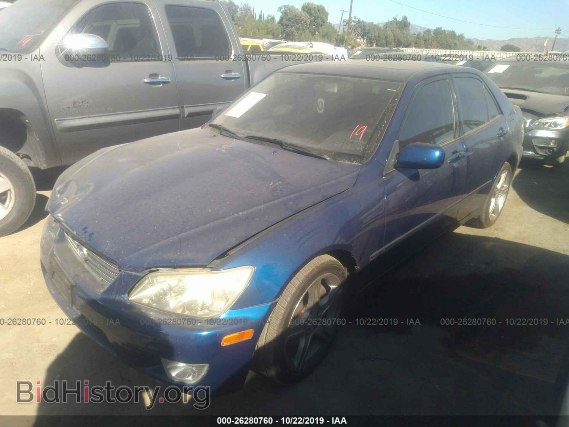 2001 LEXUS IS - VIN: JTHBD182010008883 - Фото 2