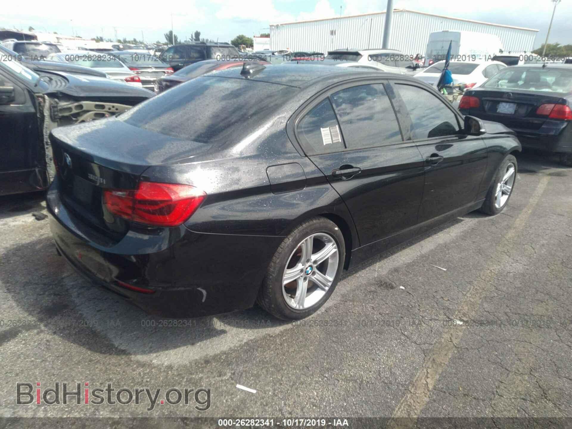 2012 BMW 328 - VIN: WBA3A5C53CF347609 - Фото 4
