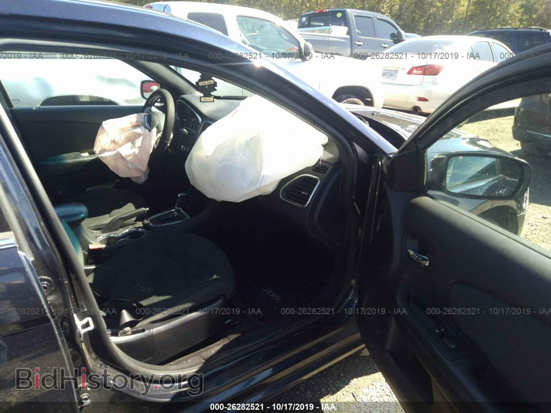 2012 CHRYSLER 200 - VIN: 1C3CCBBB2CN160407 - Photo 5