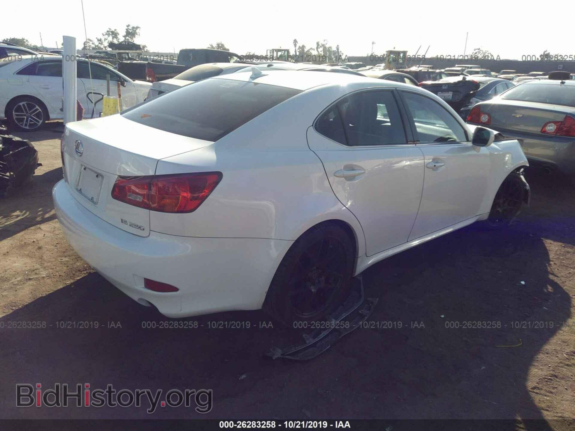 2007 LEXUS IS - VIN: JTHBK262975047708 - Photo 4