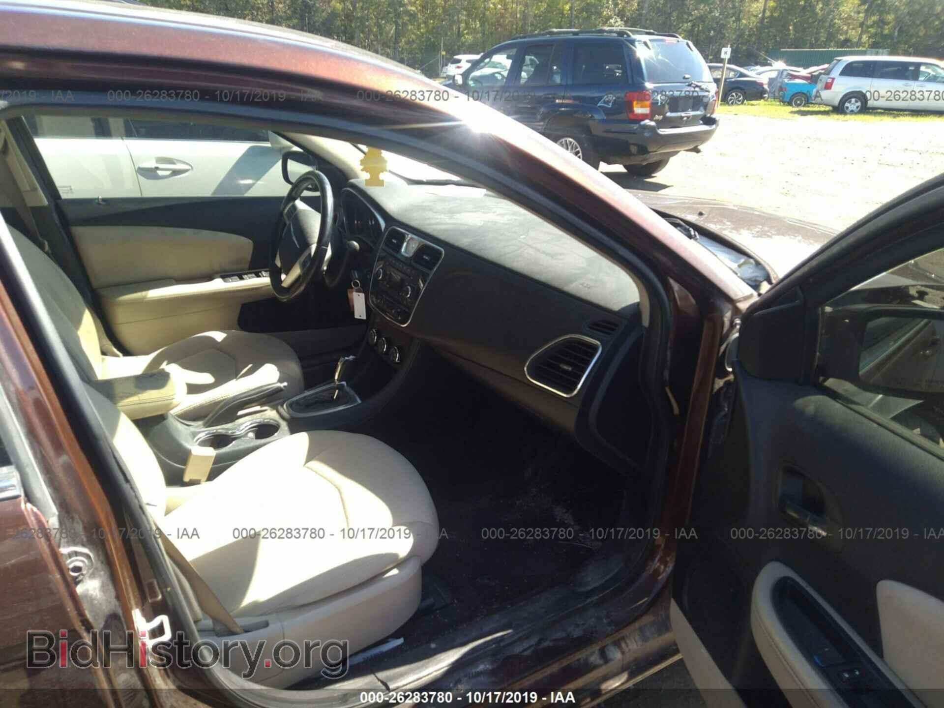 2013 CHRYSLER 200 - VIN: 1C3CCBBB7DN584392 - Фото 5