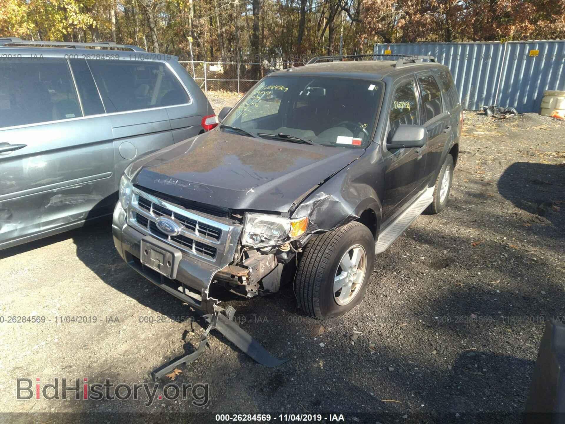 2009 FORD ESCAPE - VIN: 1FMCU93779KC33952 - Фото 2