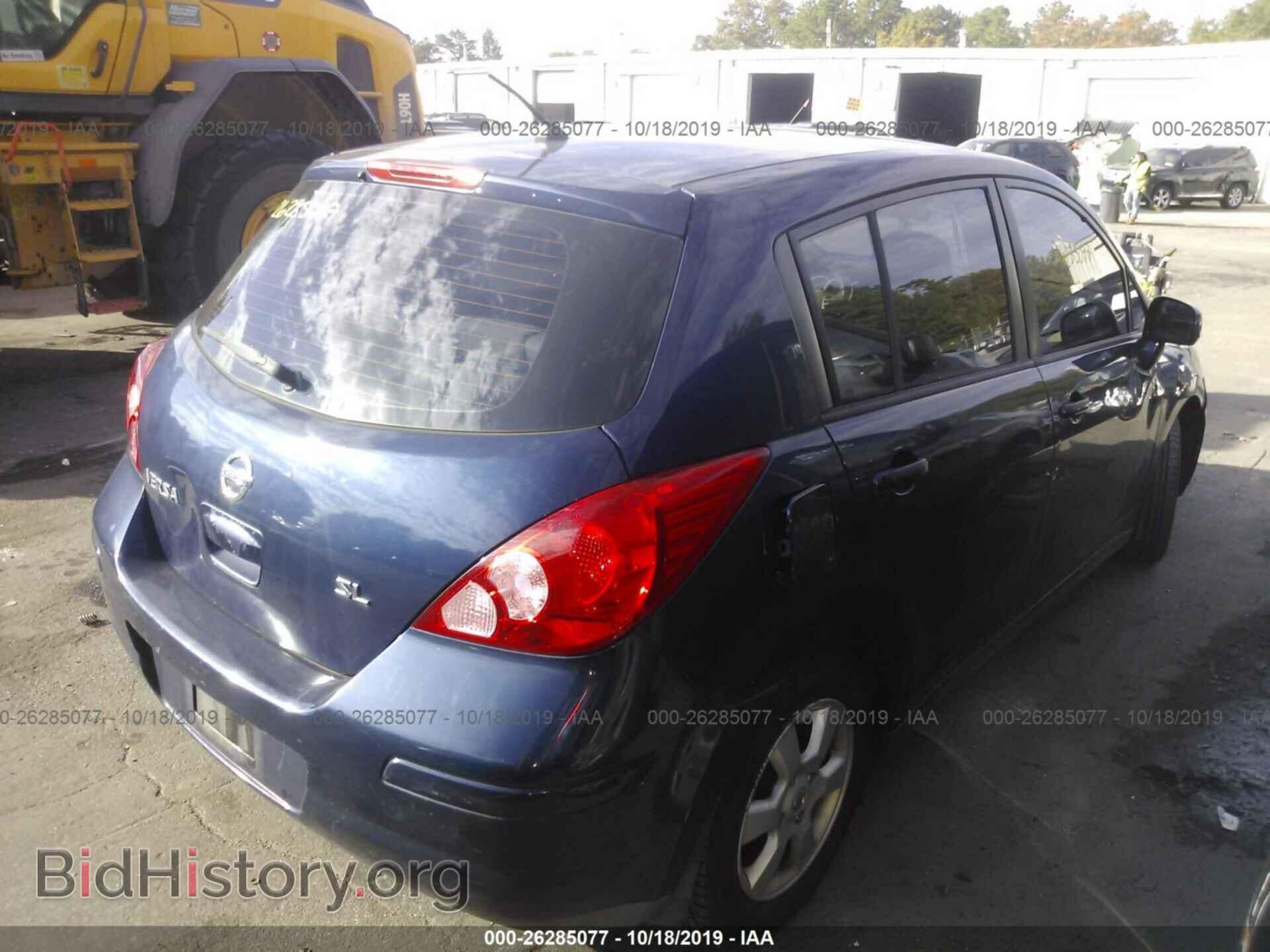 2008 NISSAN VERSA - VIN: 3N1BC13E48L402005 - Фото 4