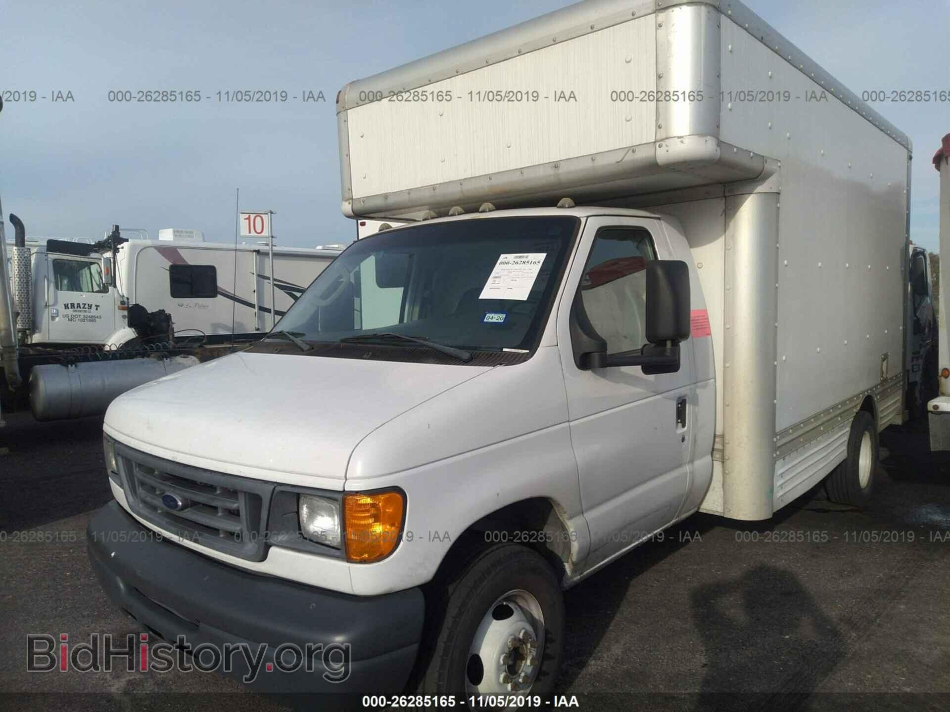 2006 FORD ECONOLINE - VIN: 1FDXE45S56DA59074 - Фото 2