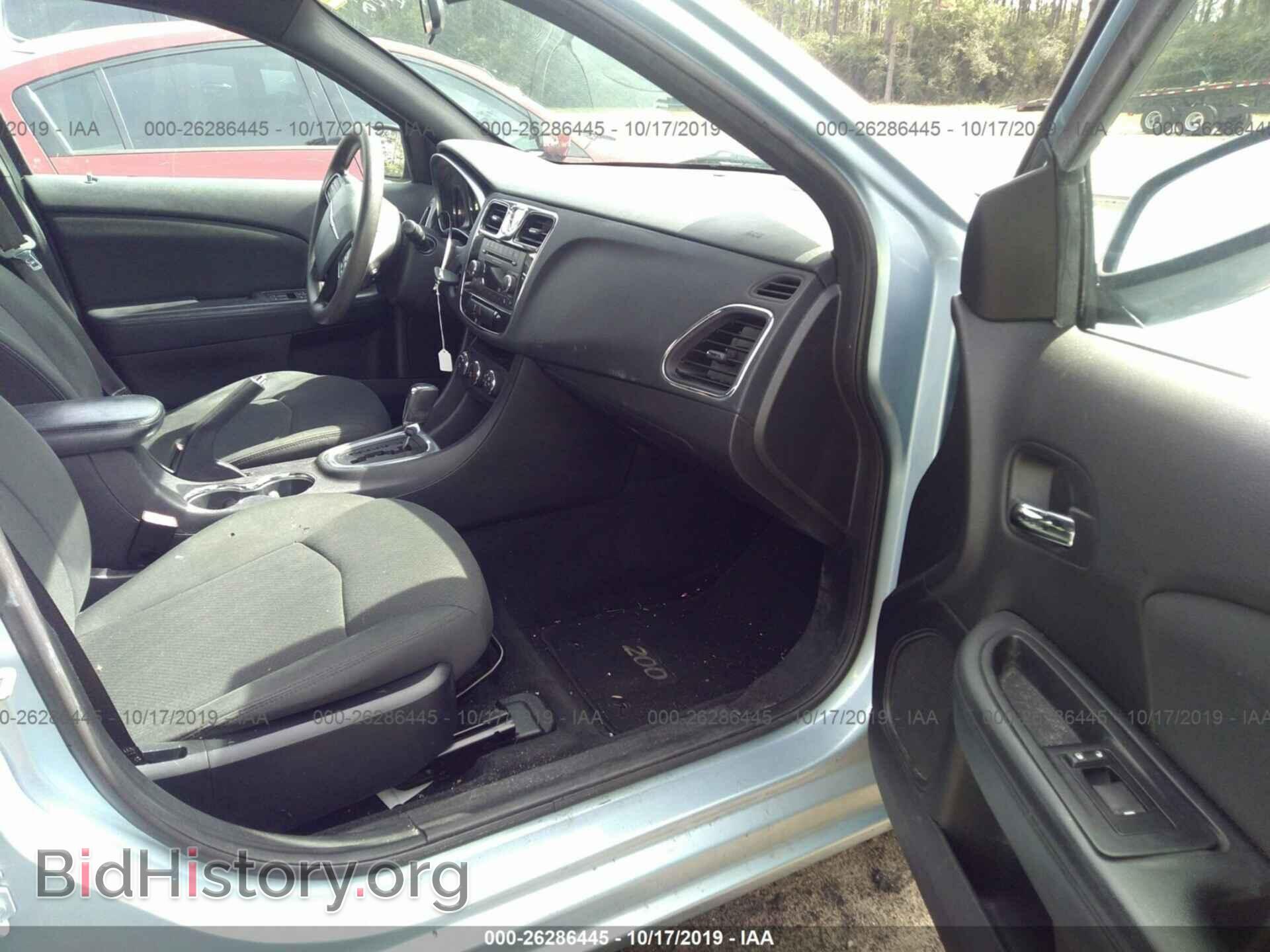 2012 CHRYSLER 200 - VIN: 1C3CCBAB9CN138633 - Photo 5