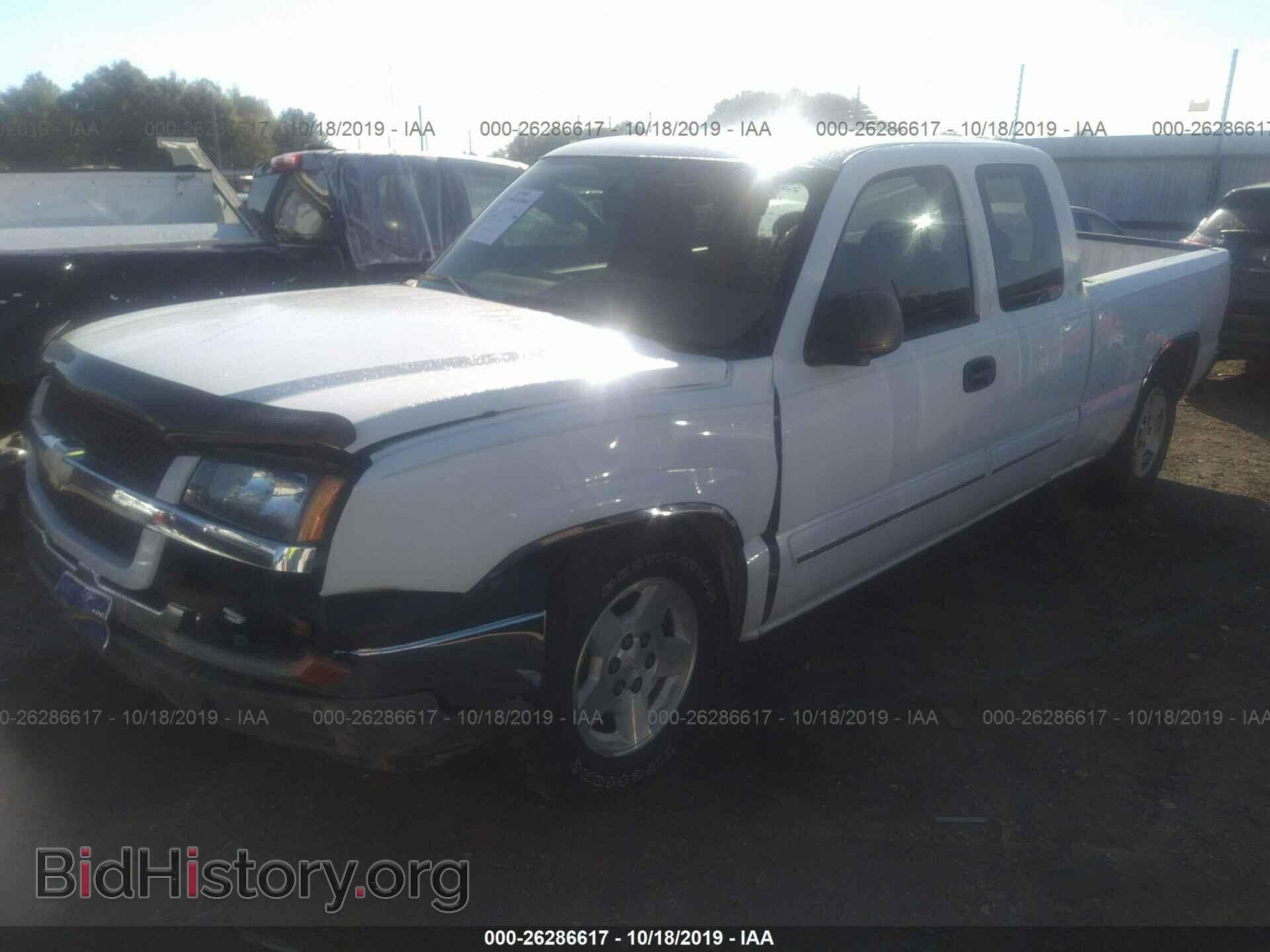 2005 CHEVROLET SILVERADO - VIN: 2GCEC19V751181904 - Фото 2