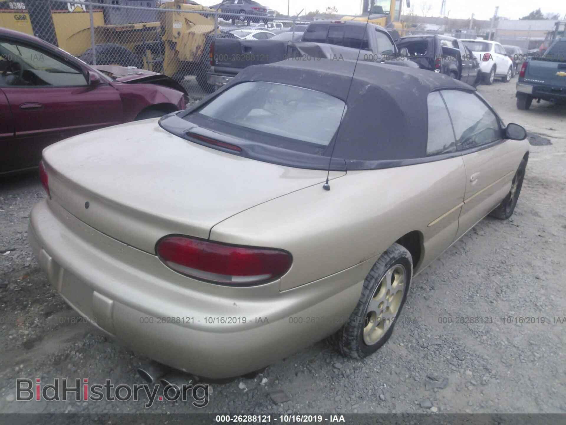 1998 CHRYSLER SEBRING - VIN: 3C3EL55HXWT246806 - Фото 4